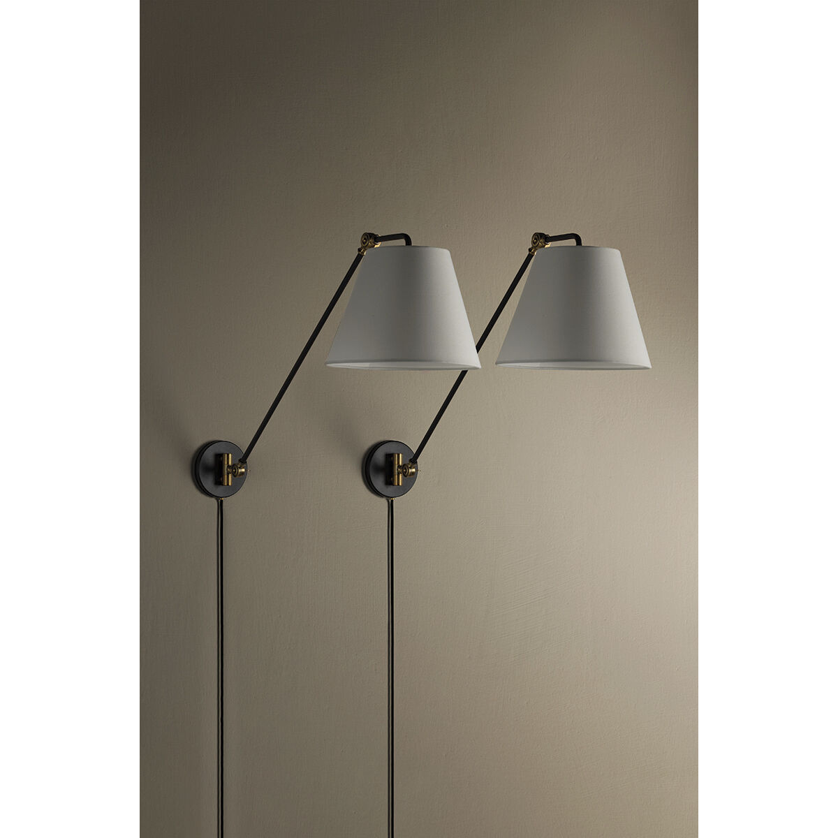 Navin 32 inch 60.00 watt Patina Brass/Textured Black Plug-in Swivel Sconce Wall Light