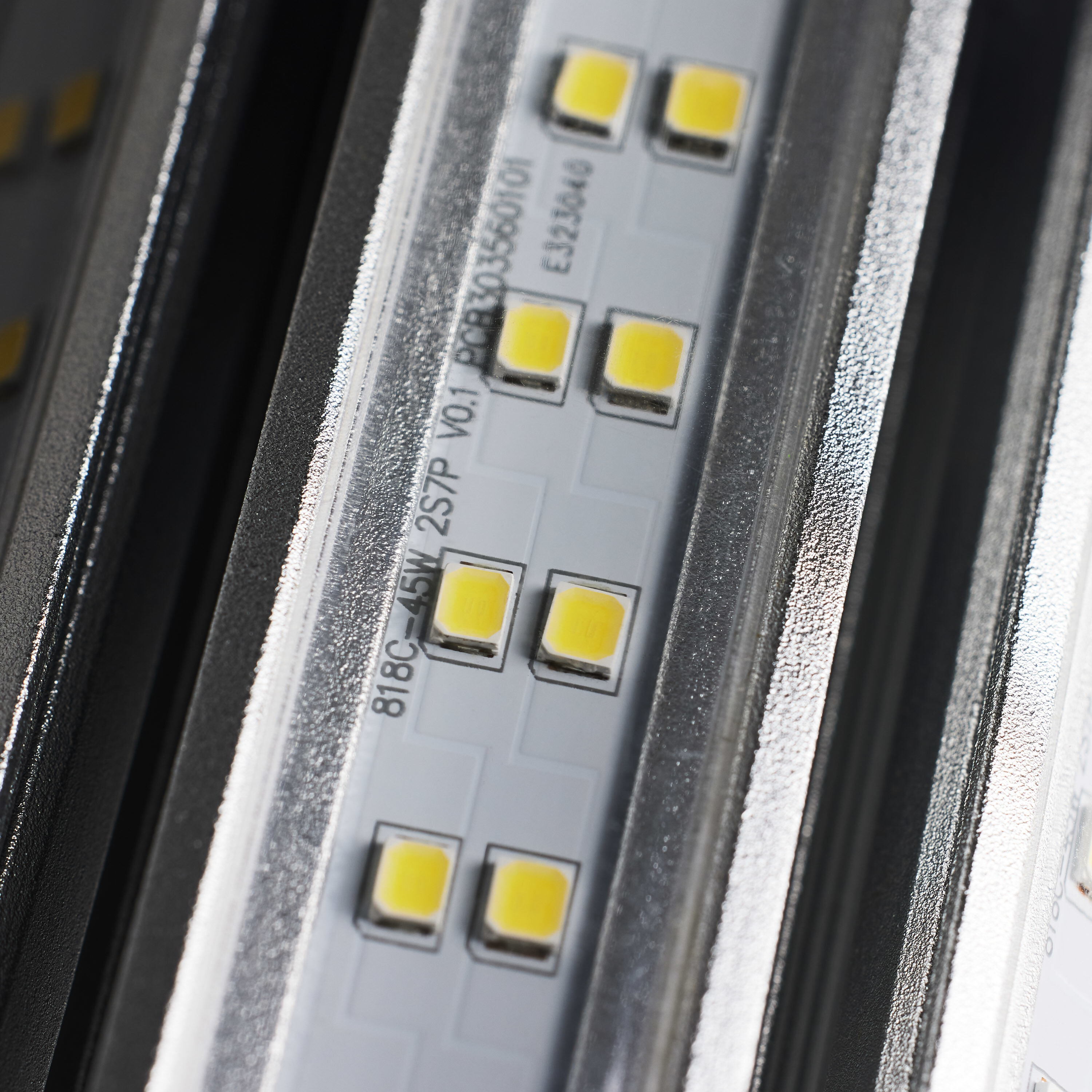 Hi-Pro LED Medium 45.00 watt 5000K HID Replacements 