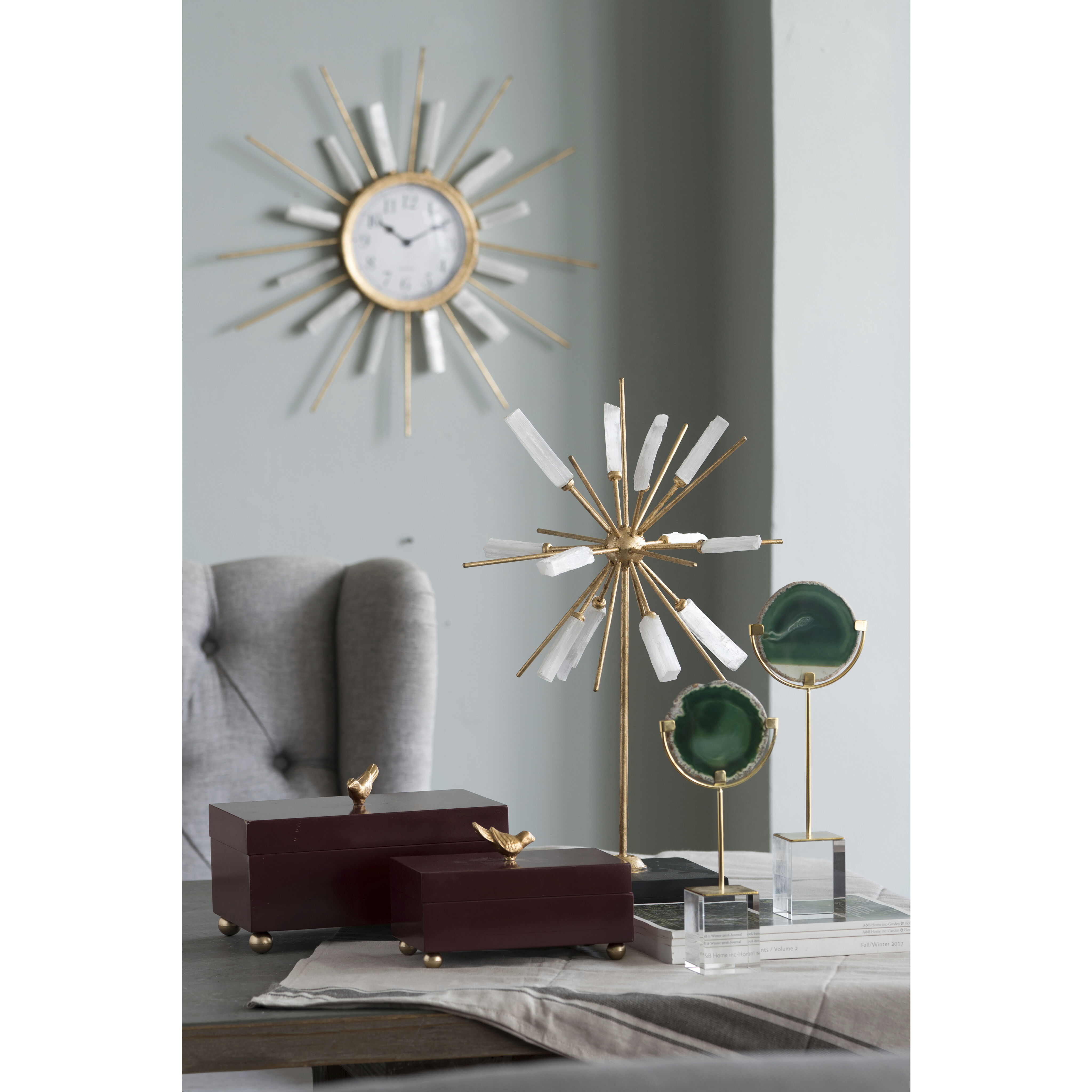 Florrie Gold and White Décor