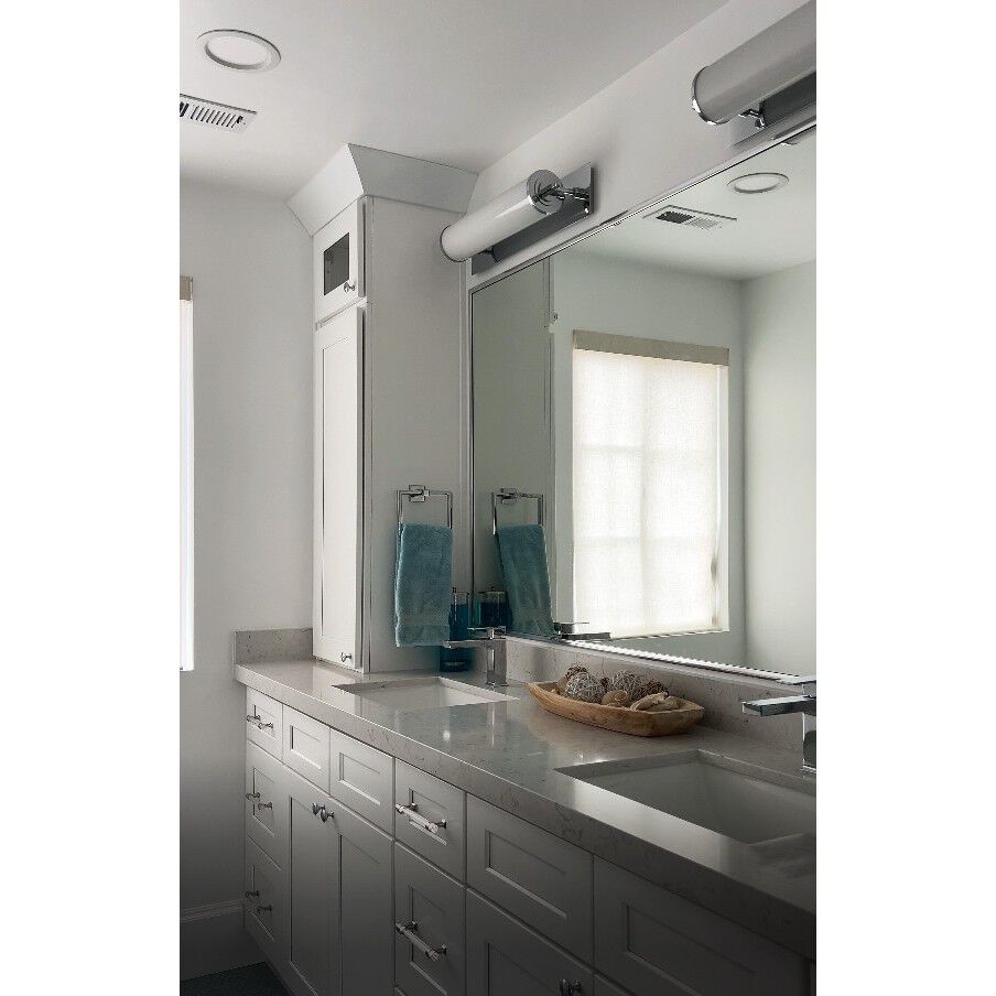 Foster Bath Vanity Light Wall Light in Chrome