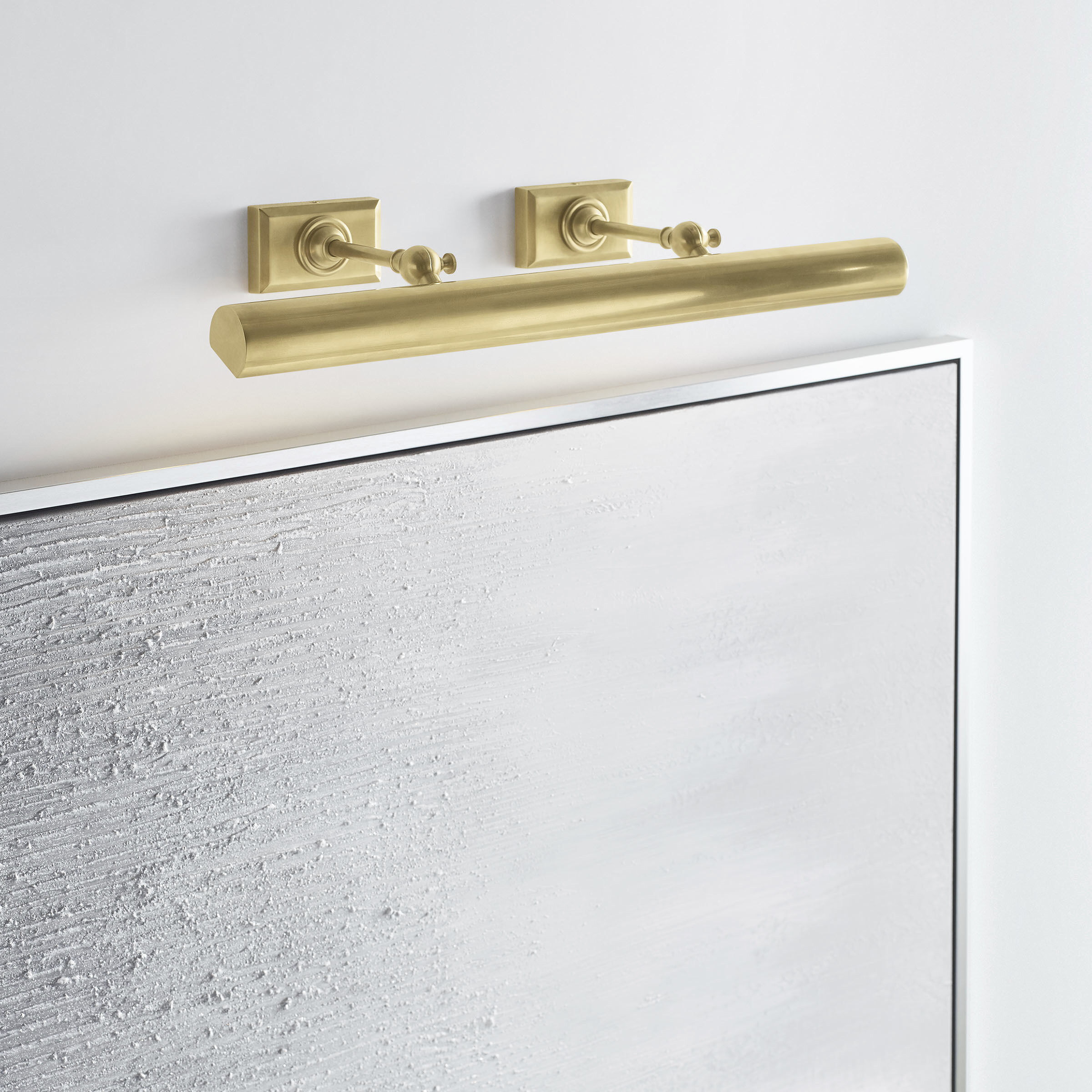 Chapman & Myers Cabinet Maker 50 watt 24 inch Hand-Rubbed Antique Brass Picture Light Wall Light