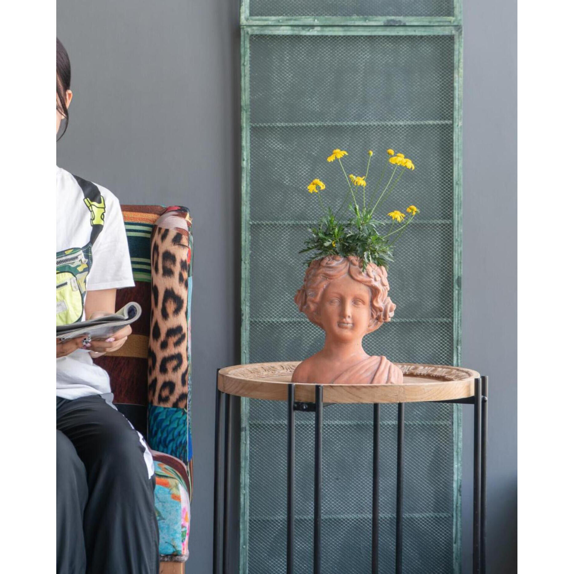 Shelby 19.5 inch Cream Patio Stool