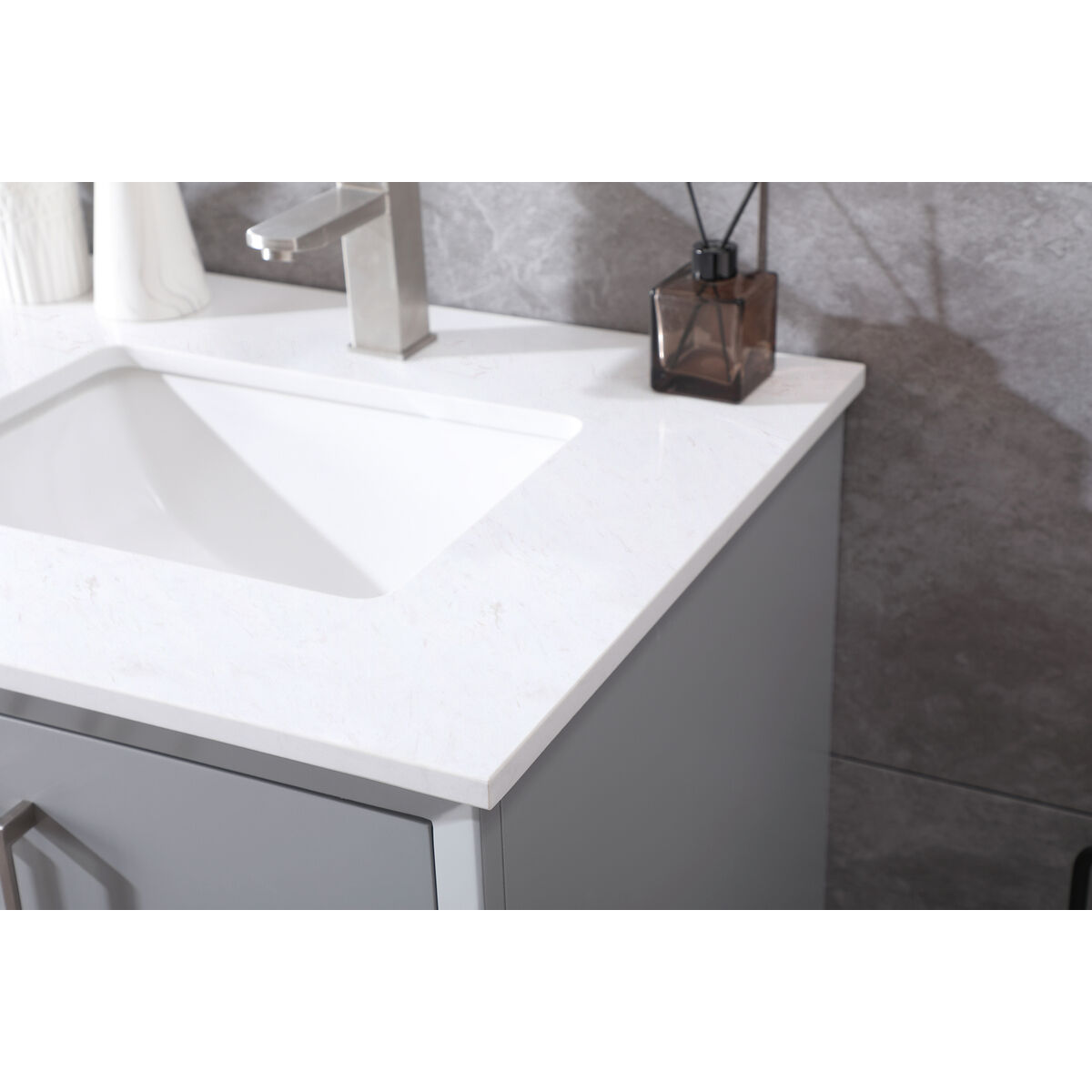 Hayes 60 X 22 X 35 inch Grey Vanity Sink Set