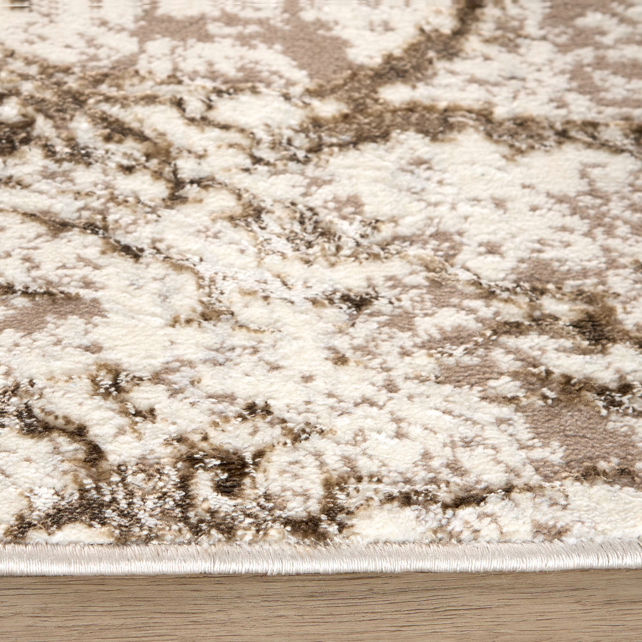 Livia 94 X 32 inch Gold Rug in 2 x 8