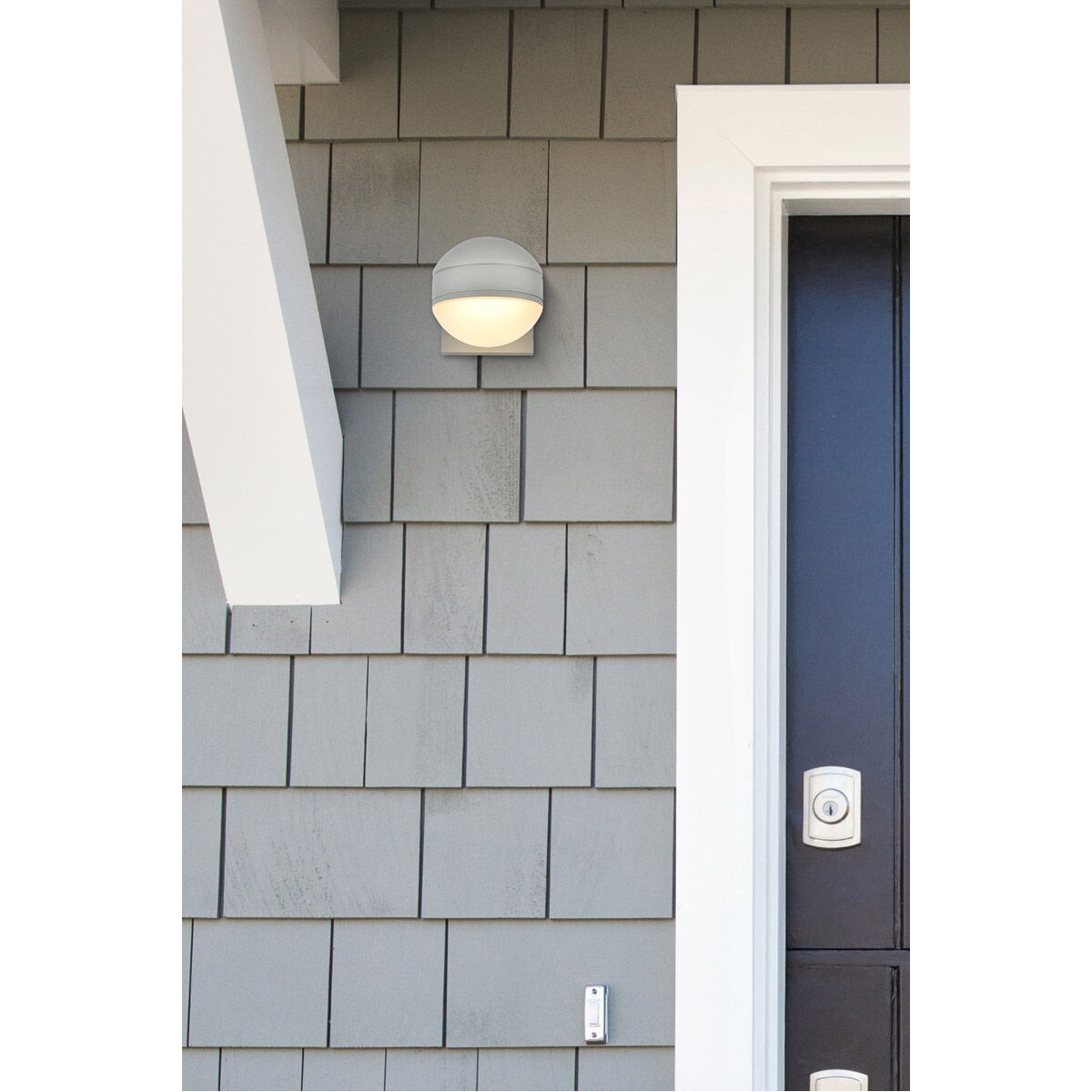 Raine Outdoor Wall Light in Silver
