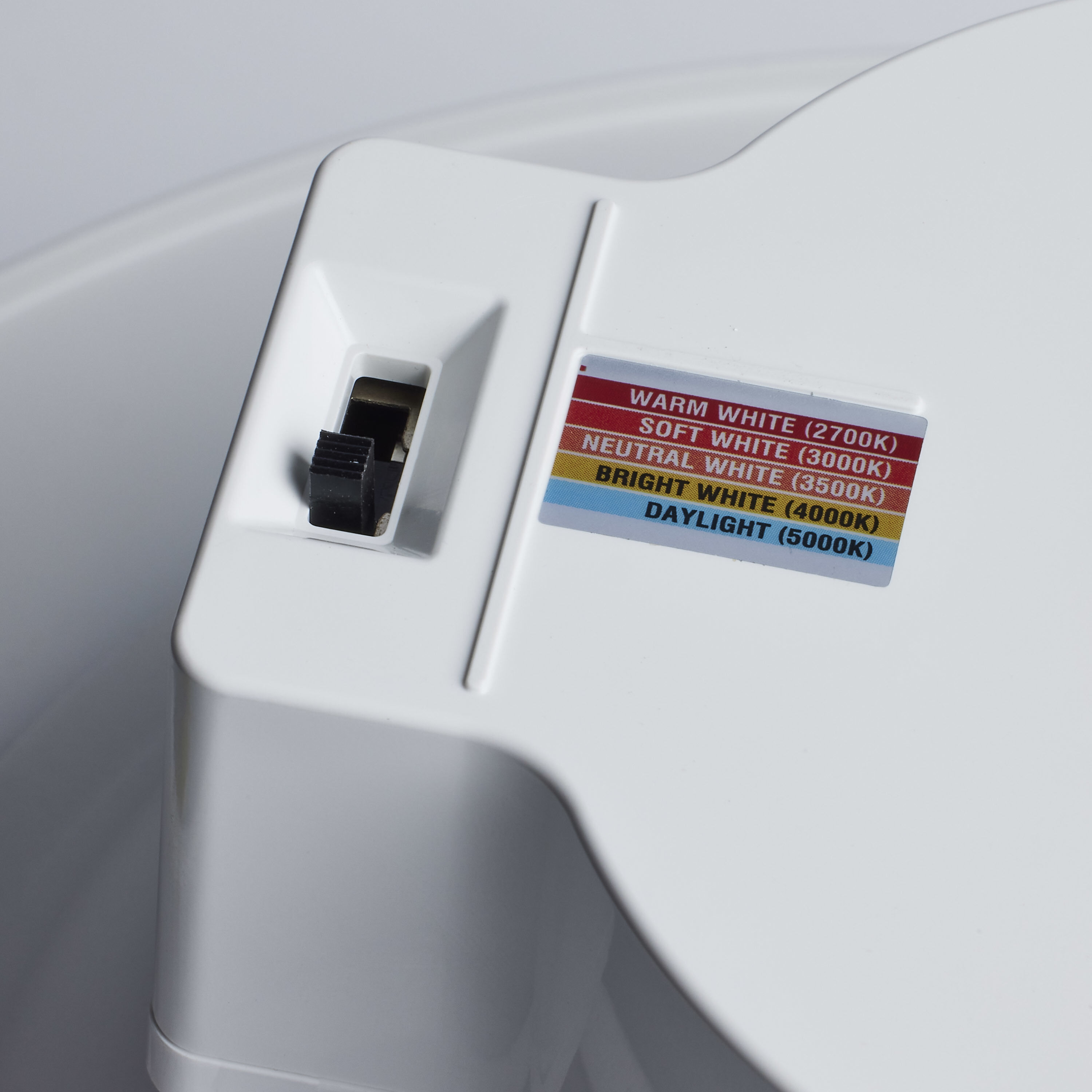 Edgewood Integrated White Recessed