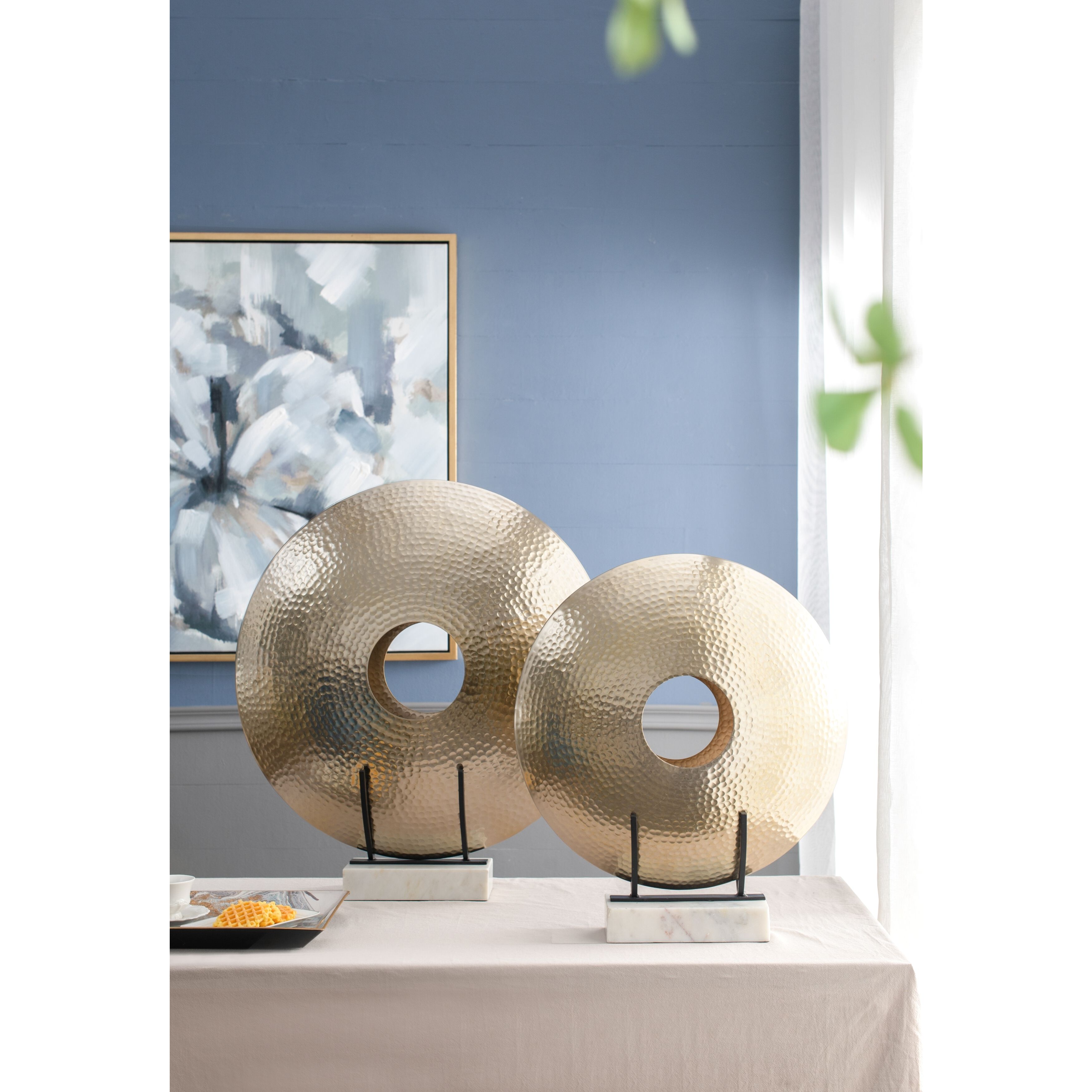 Cumberland Gold/White Statuaries