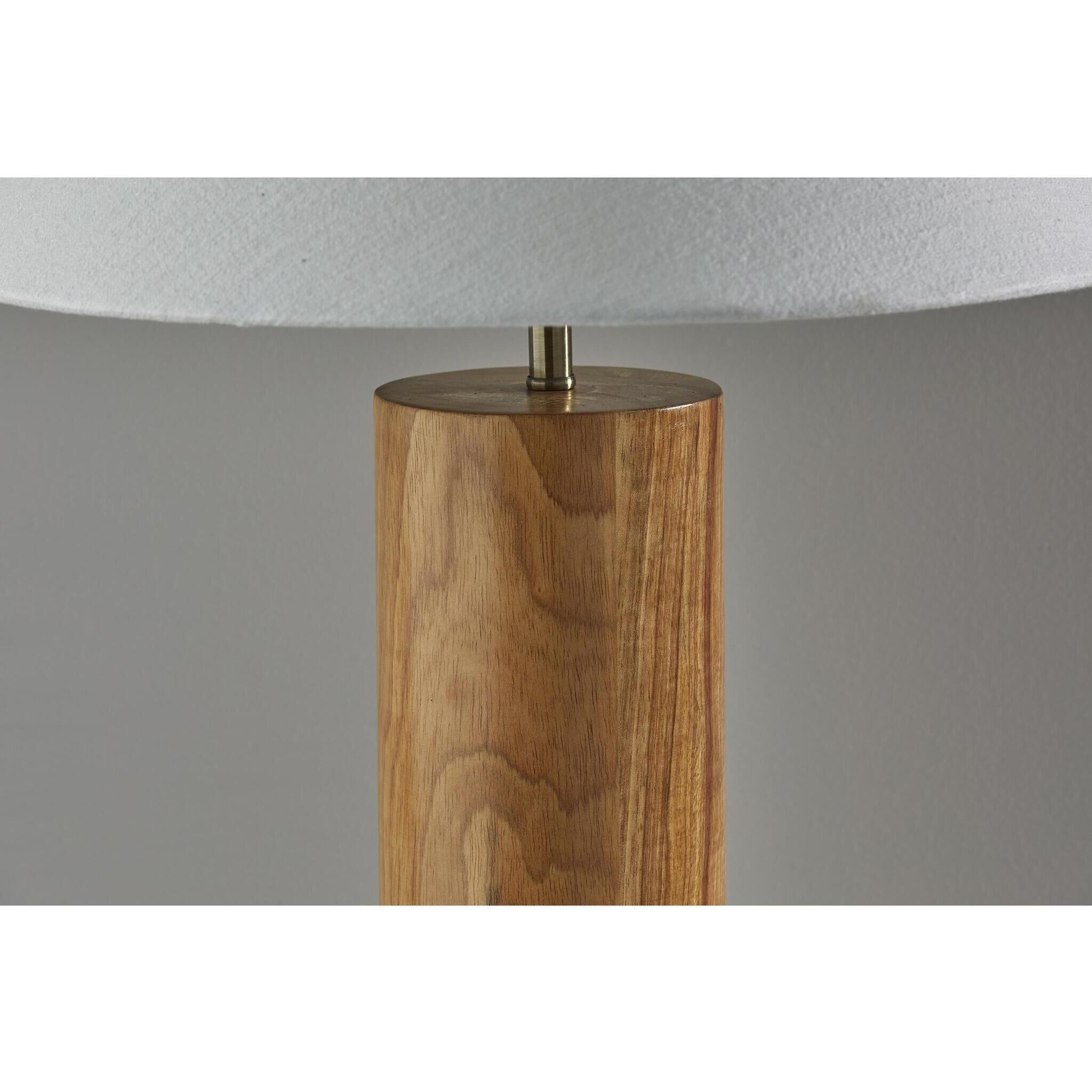 Martin 26 inch 100.00 watt Natural Oak Wood with Antique Brass Accent Table Lamp Portable Light 