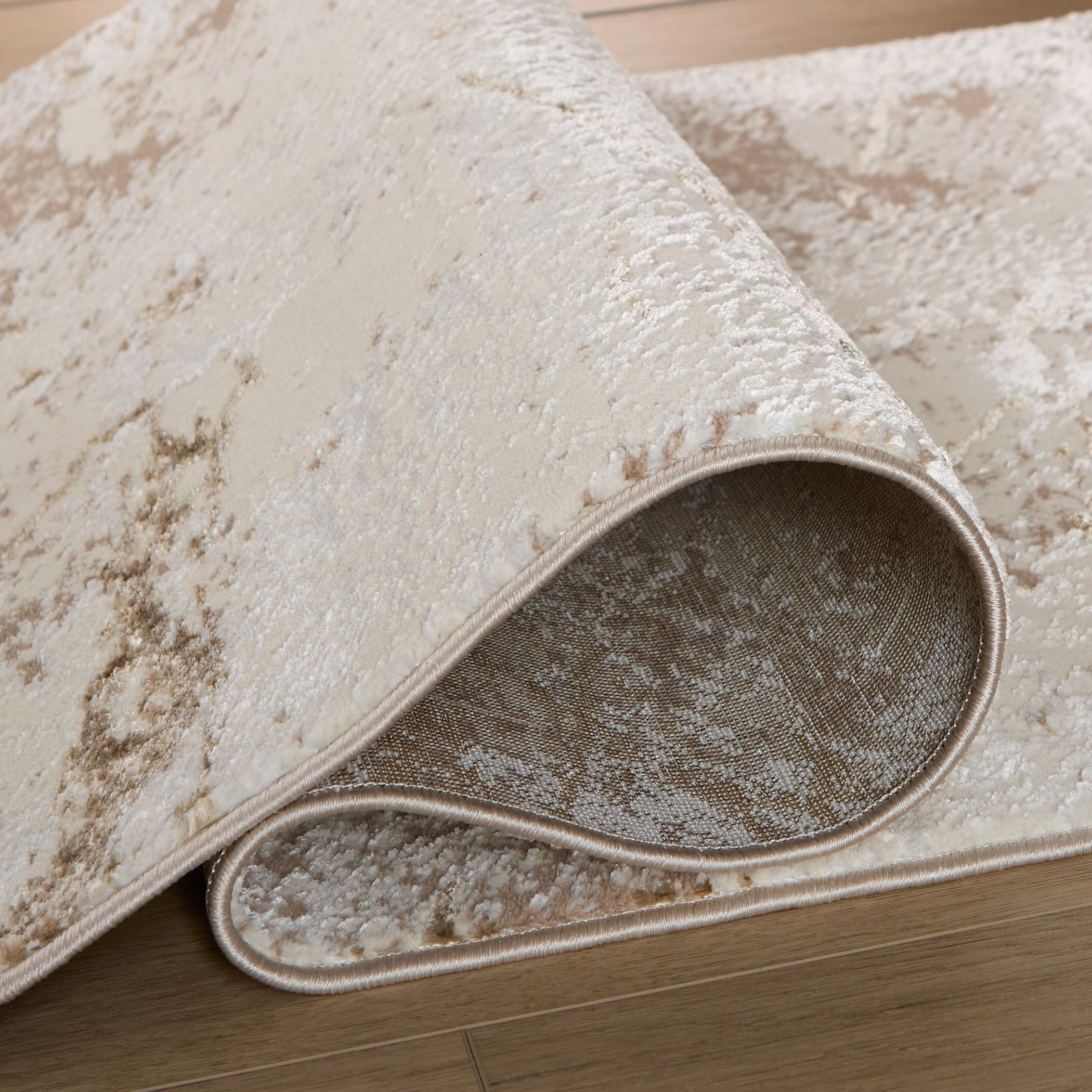 Livia 94 X 32 inch Gold Rug in 2 x 8