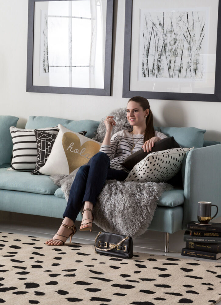 Glyph 18 X 18 inch Cream Pillow Kit, Square