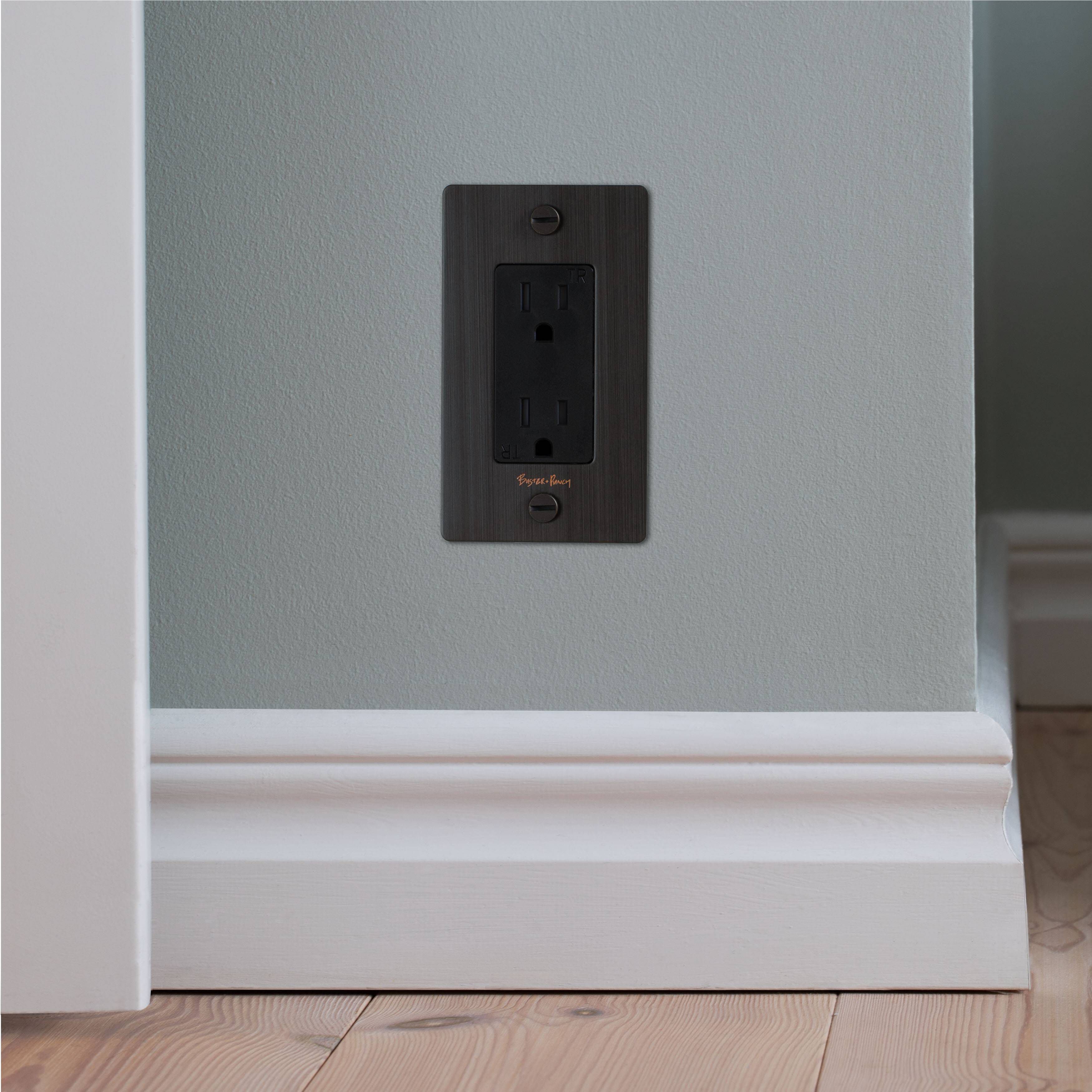 1G Duplex 125 Black Outlet