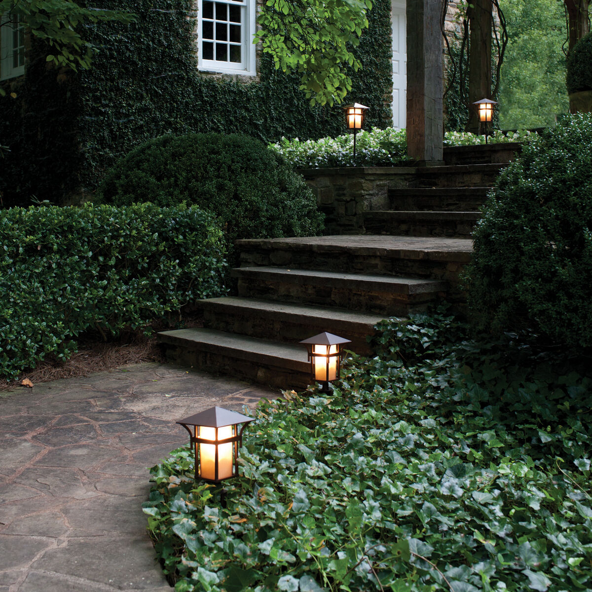 Estate Series Harbor 12v 2.50 watt Anchor Bronze Landscape Path Light