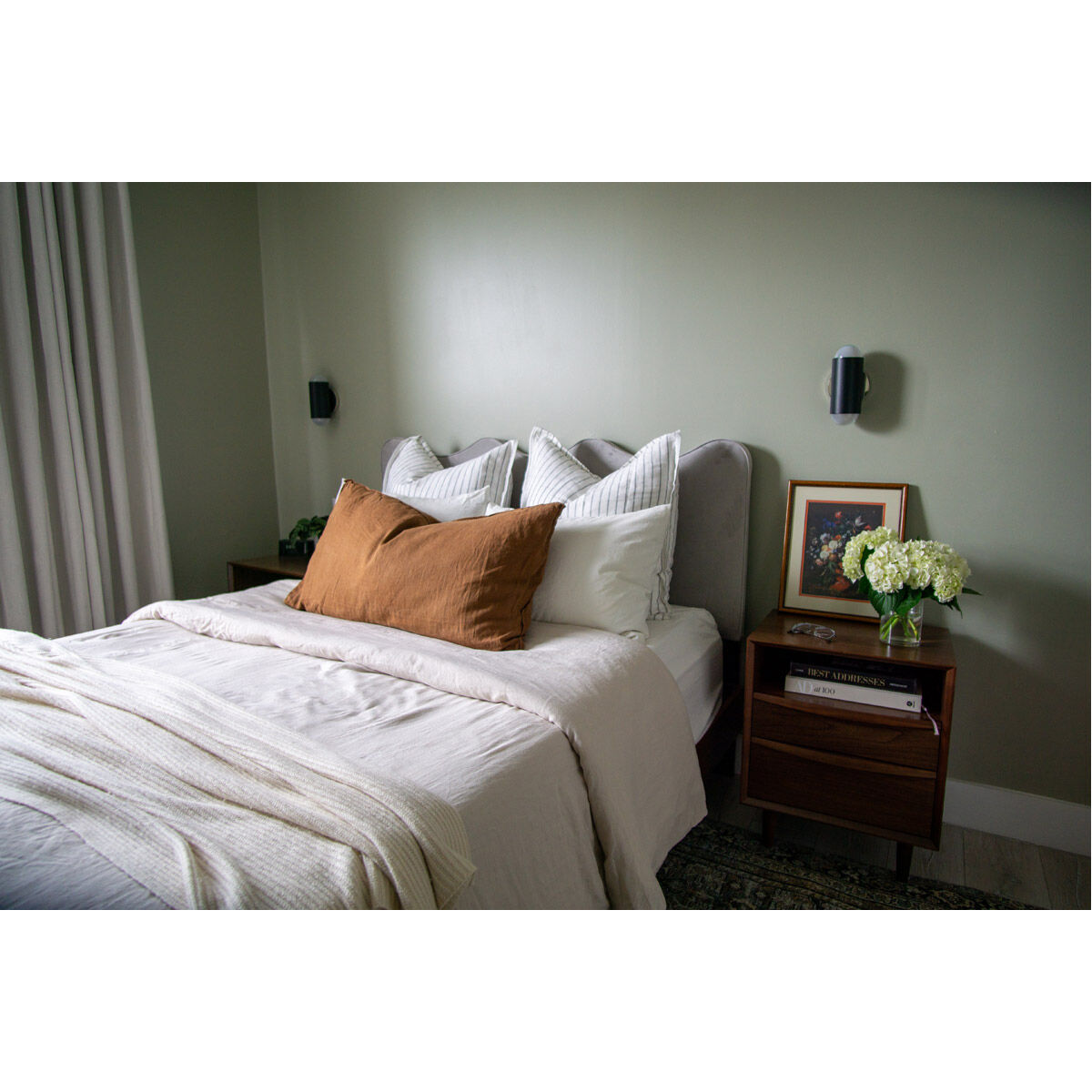 Kira 2 Light Polished Nickel/Soft Black Wall Sconce Wall Light