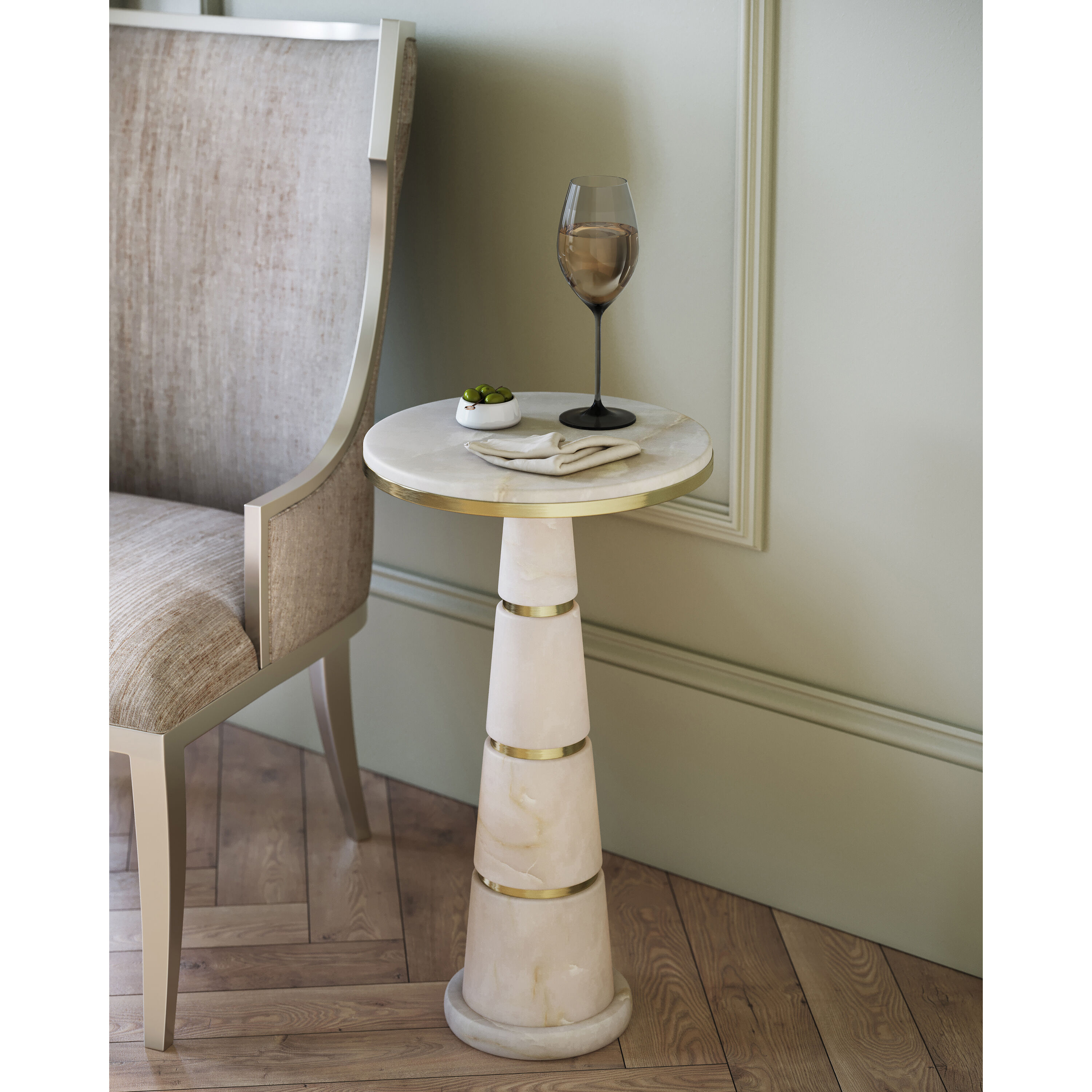 Eleanora Drinks Table