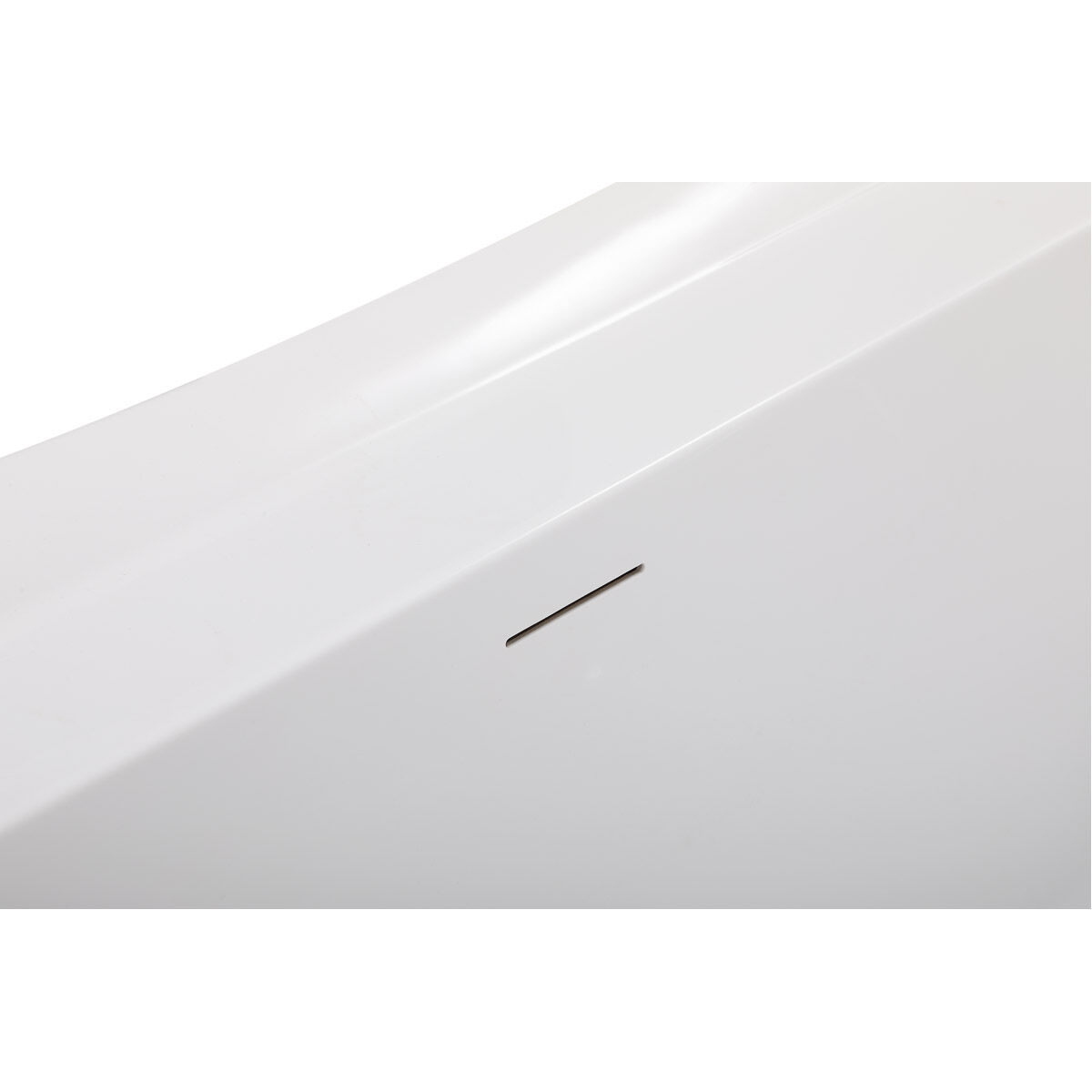 Harrieta Glossy White and Chrome Bathtub