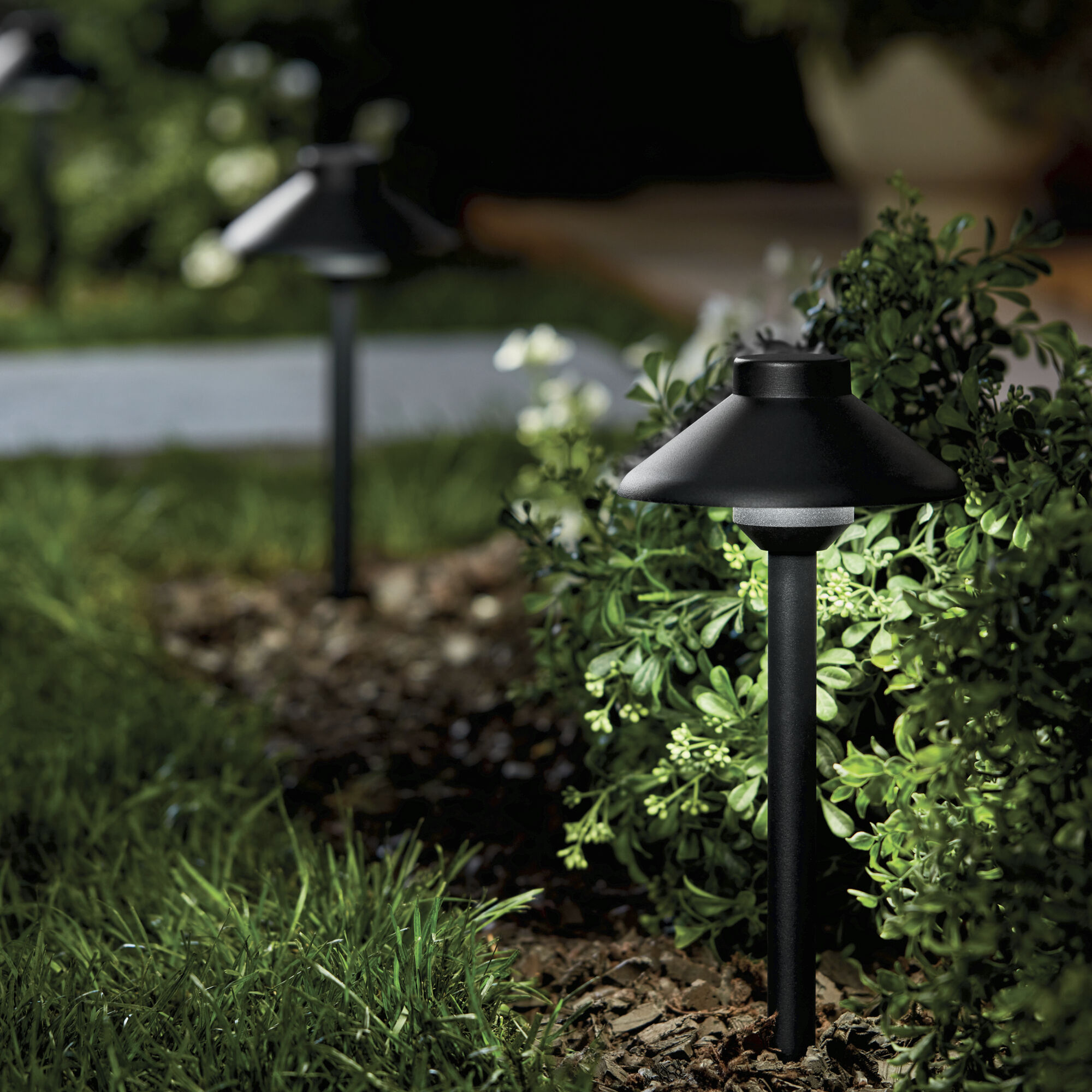 Independence 12 2.00 watt Black Textured Landscape 12V LED Path/Spread