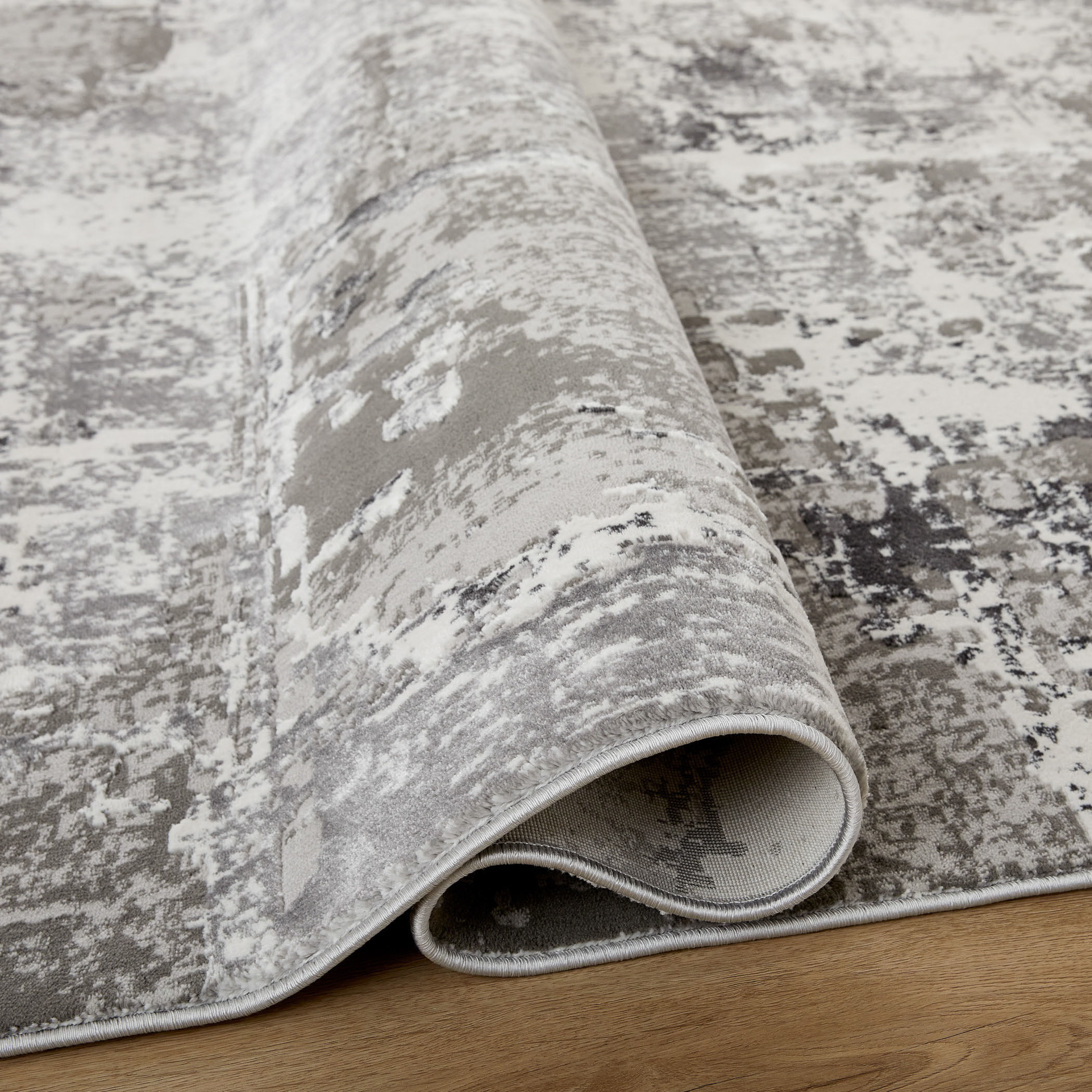 Dalia 114 X 79 inch Green Rug in 6 x 9