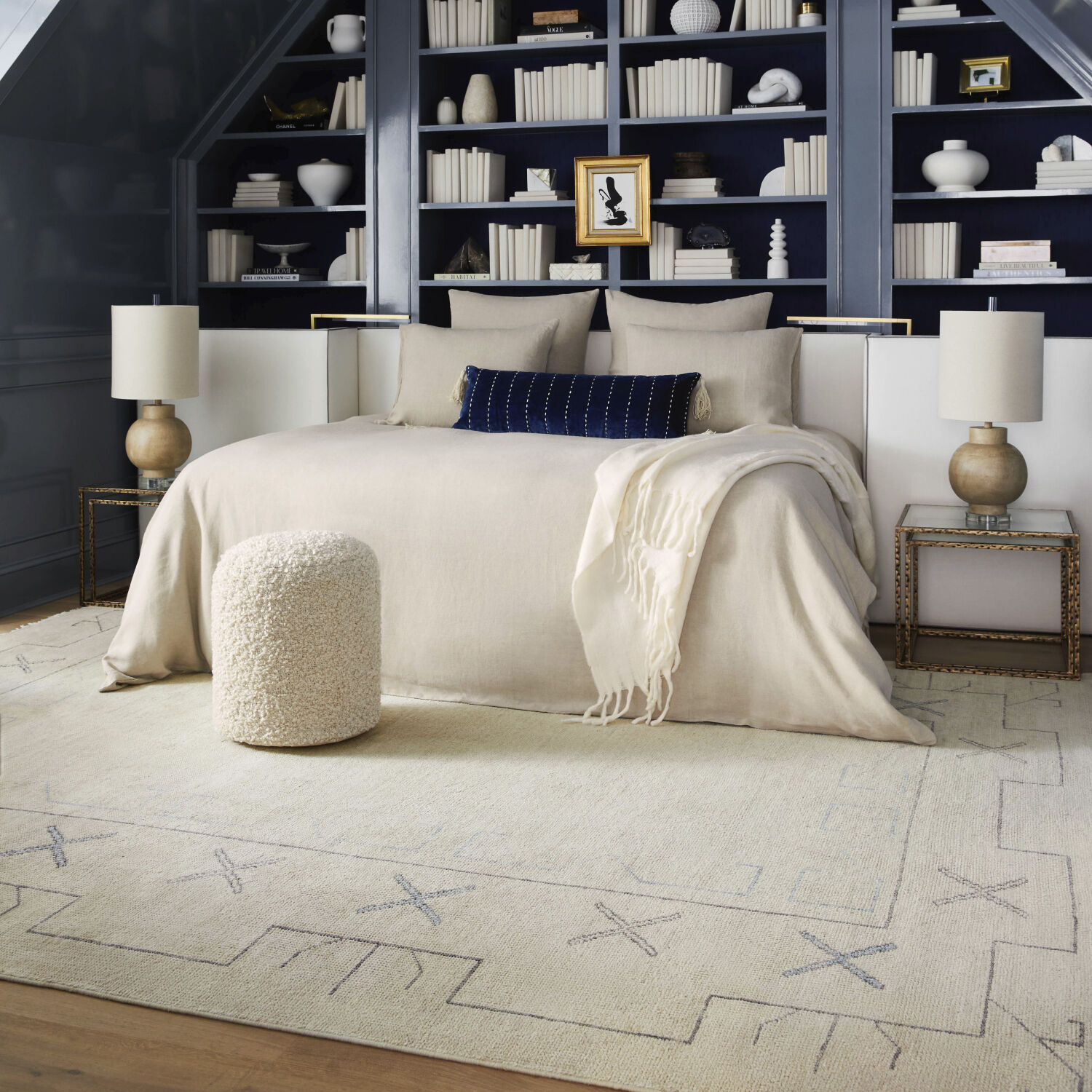 Riviera 36 X 24 inch Cream / Gray / Pale Blue Handmade Rug in 2 x 3