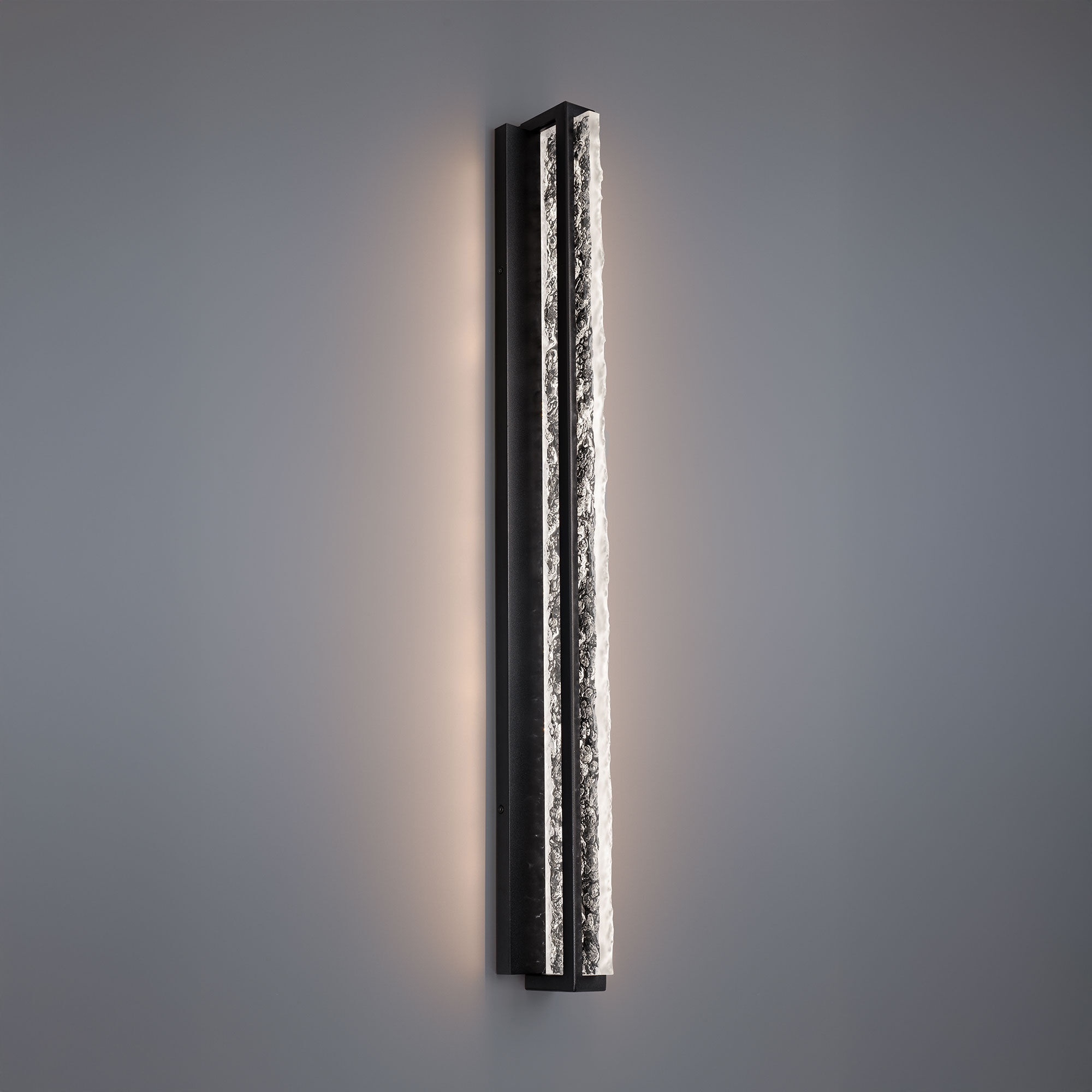 Skate LED 4.5 inch Black Bath Vanity & Wall Light in 3000K, dweLED