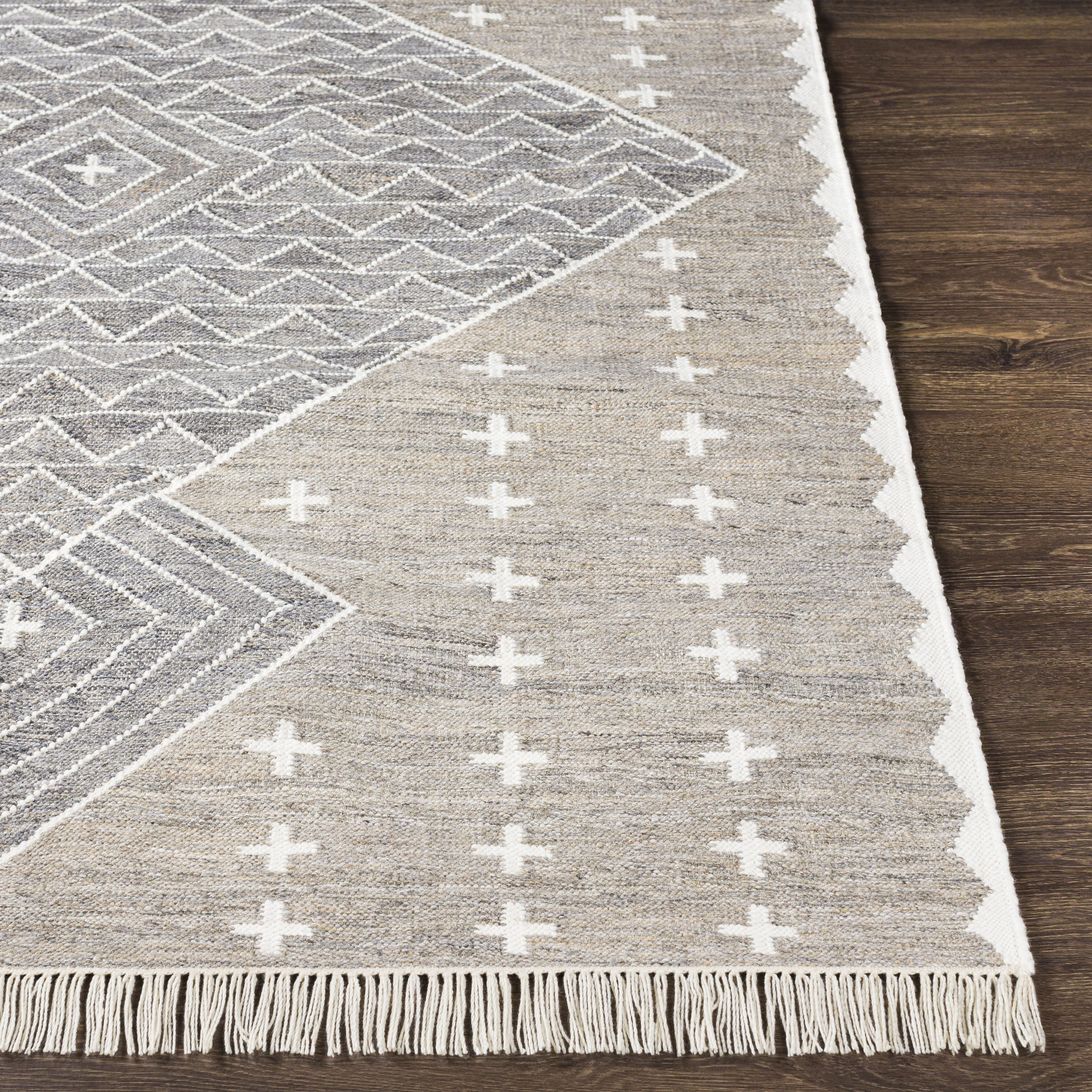 Bursa 90 X 60 inch Gray Rug in 5 x 8, Rectangle