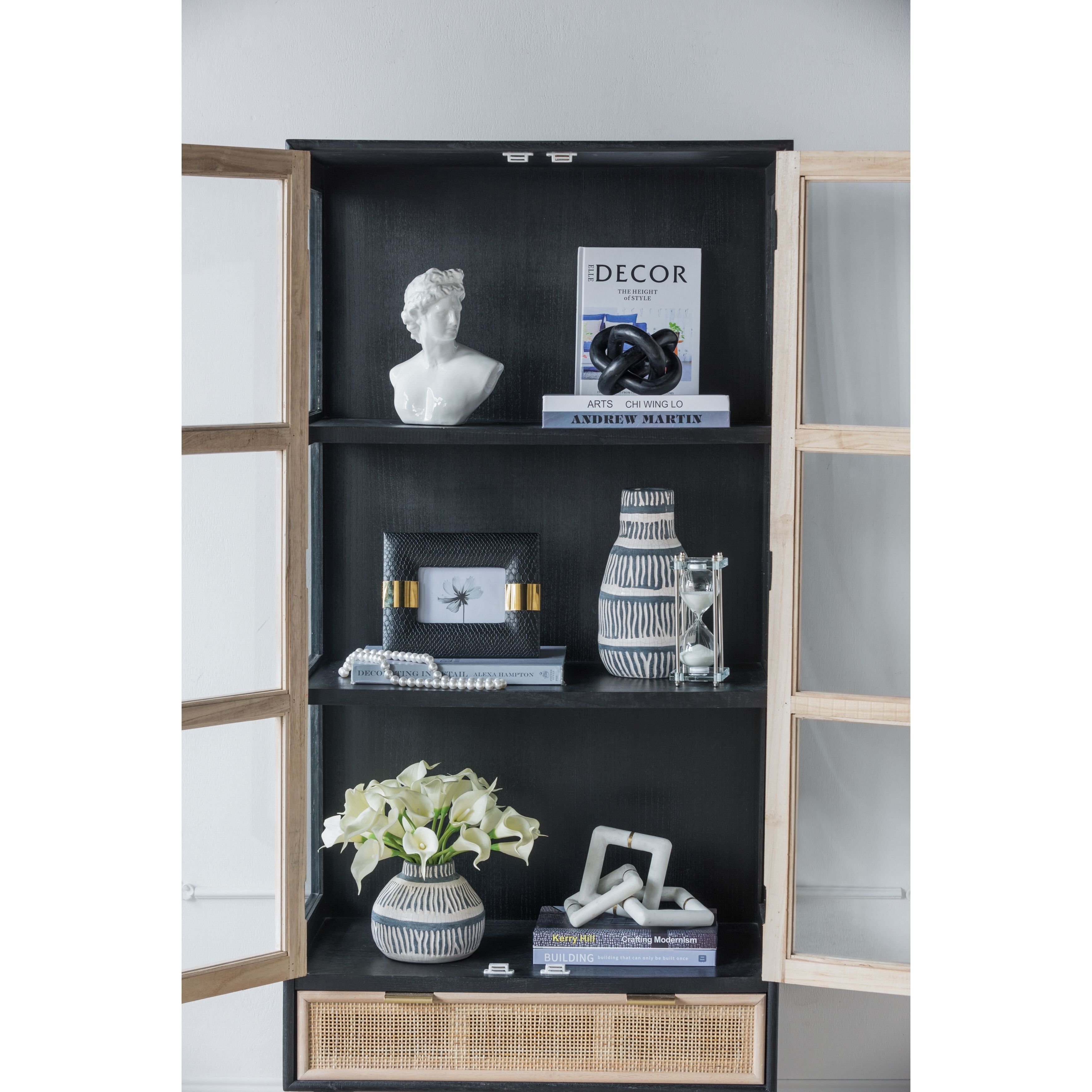 Anita White/Gold Marble Chain