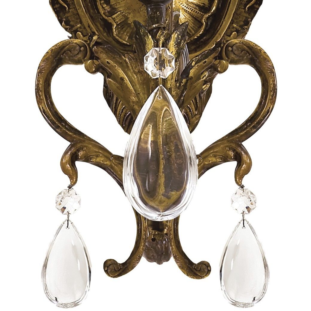 Metropolitan Collection Wall Sconce Wall Light in Oxidated Brass