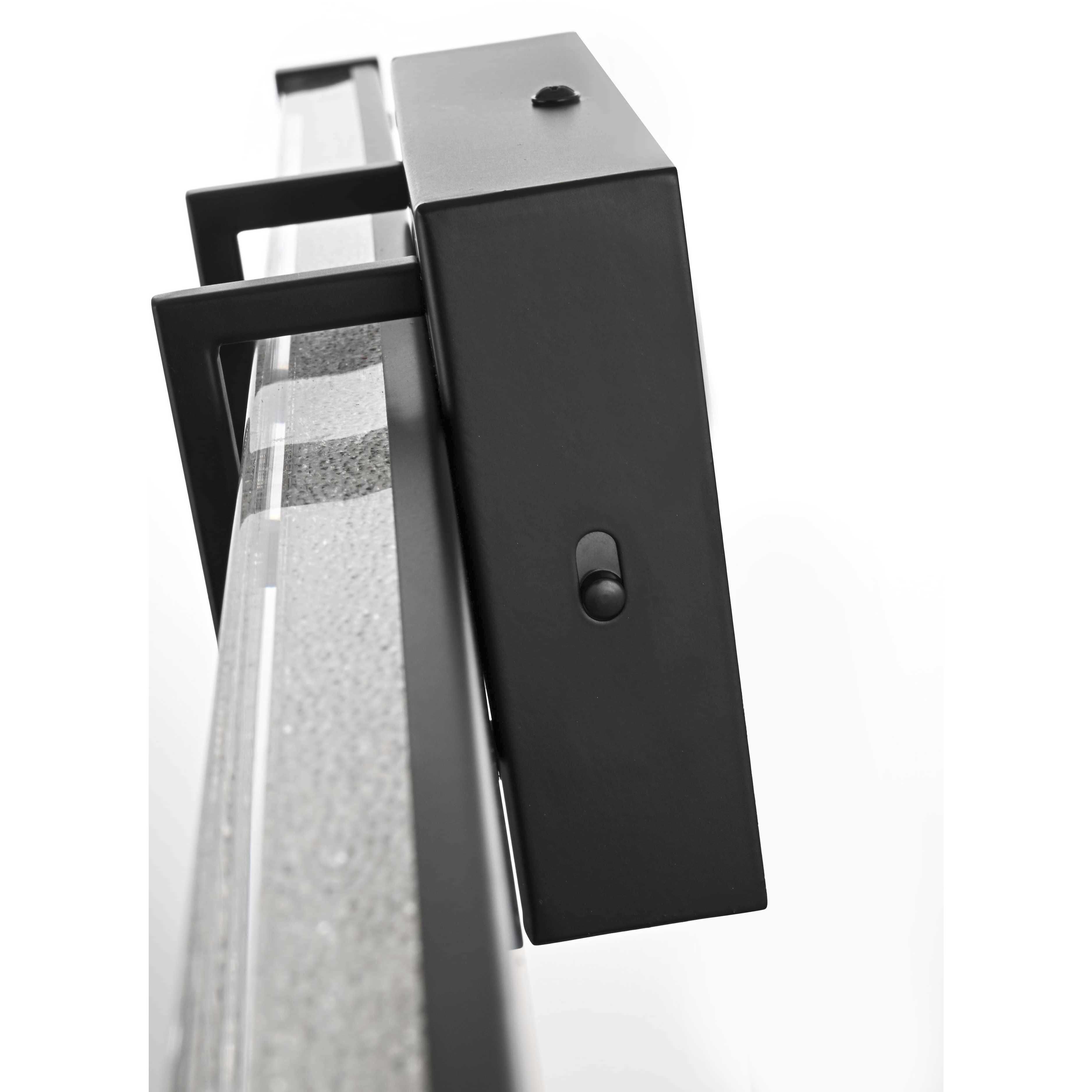 Ivaan Wall Sconce Wall Light