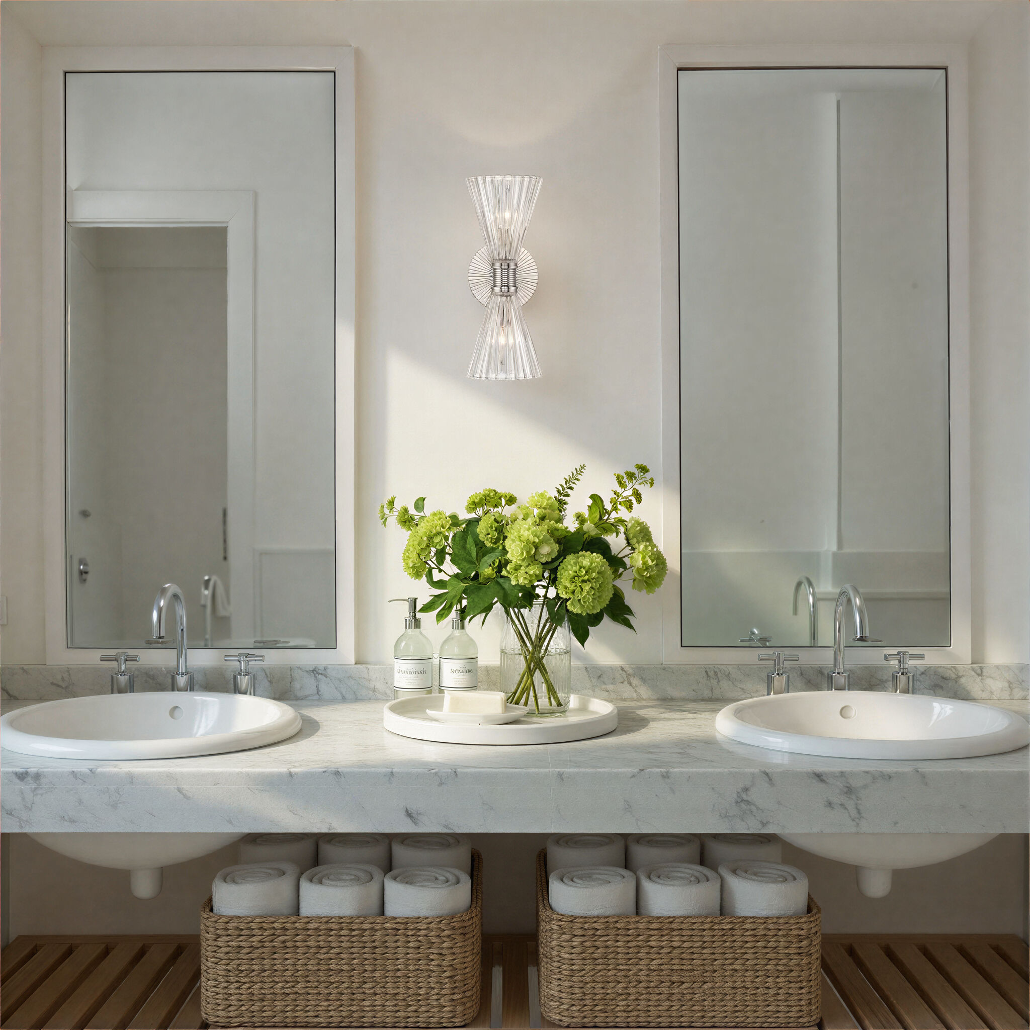 Lotus Bath Wall Light