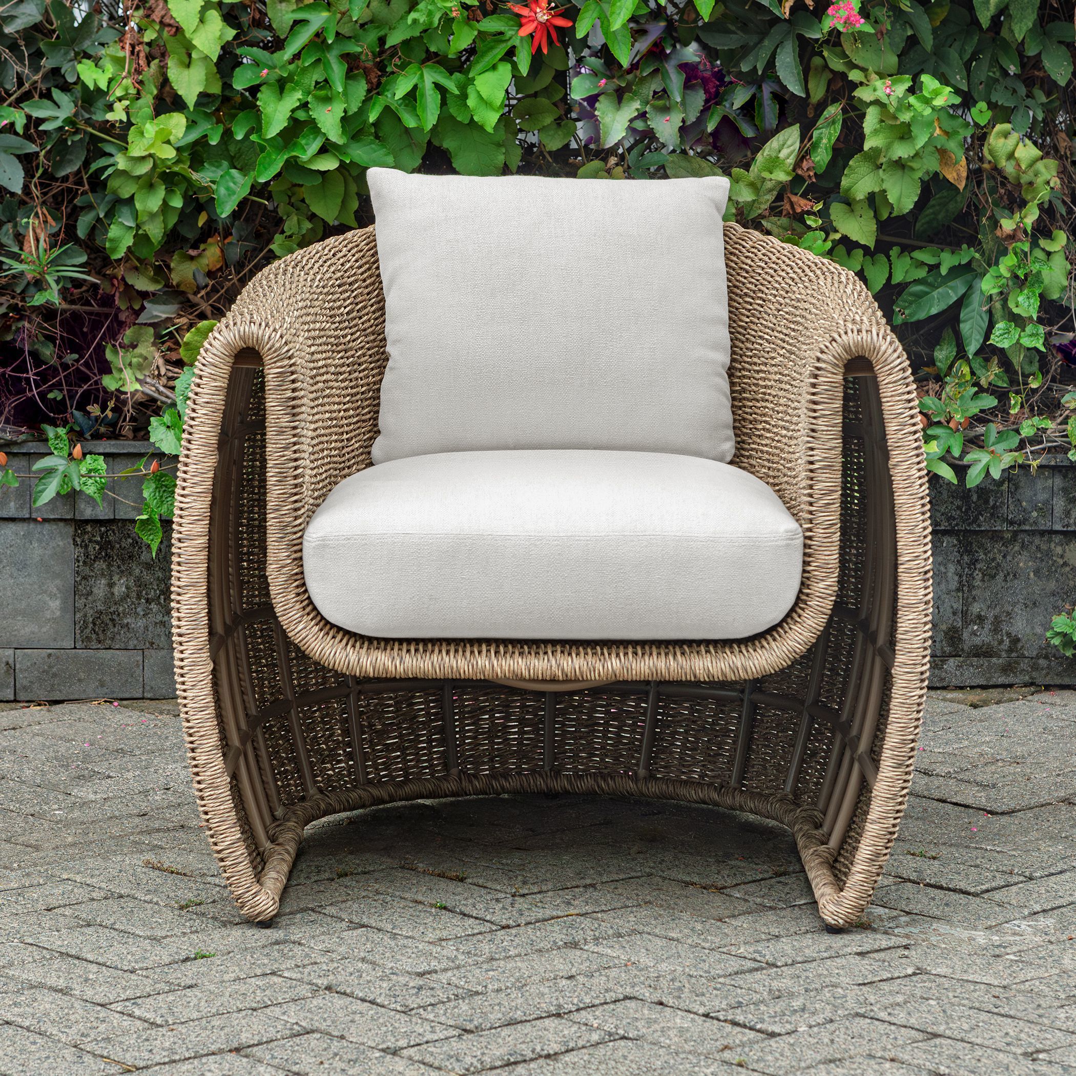Tropic Golden Flax and Oyster White Outdoor Lounge Chair