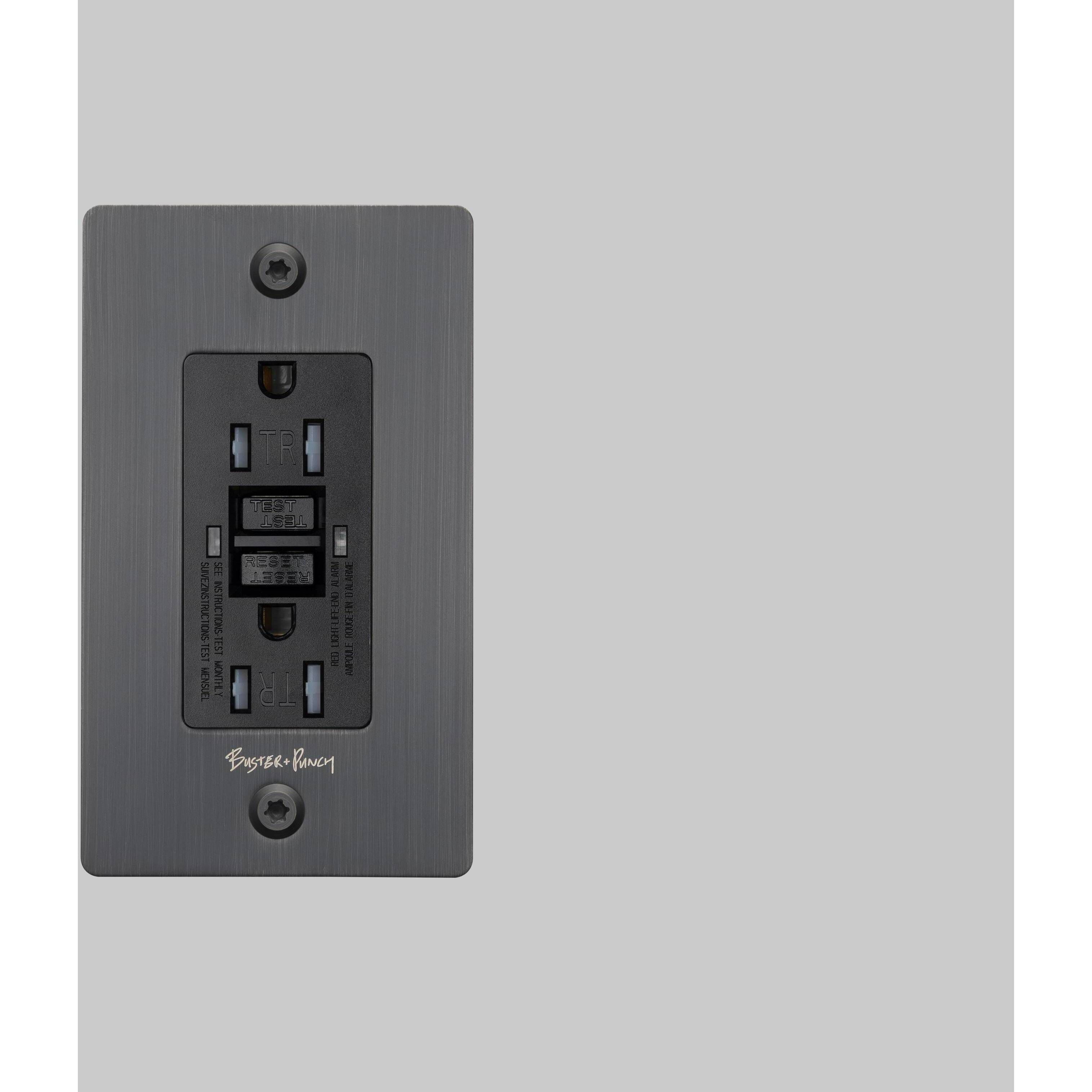 1G Duplex 125 Smoked Bronze Outlet, GFCI