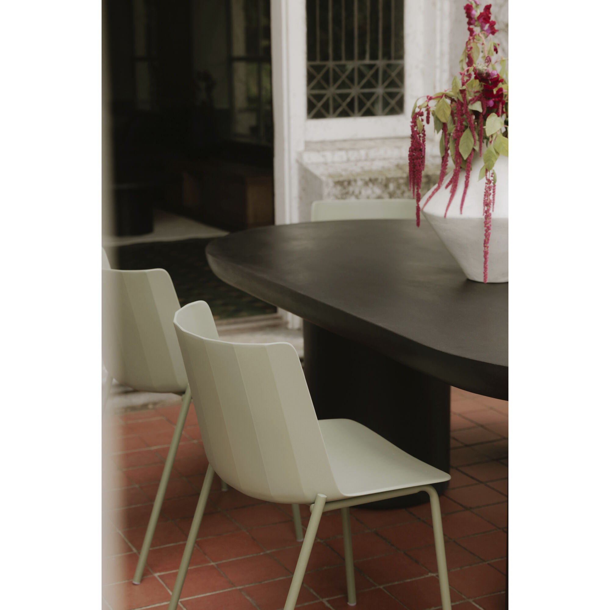 Silla Green Outdoor Dining Chair