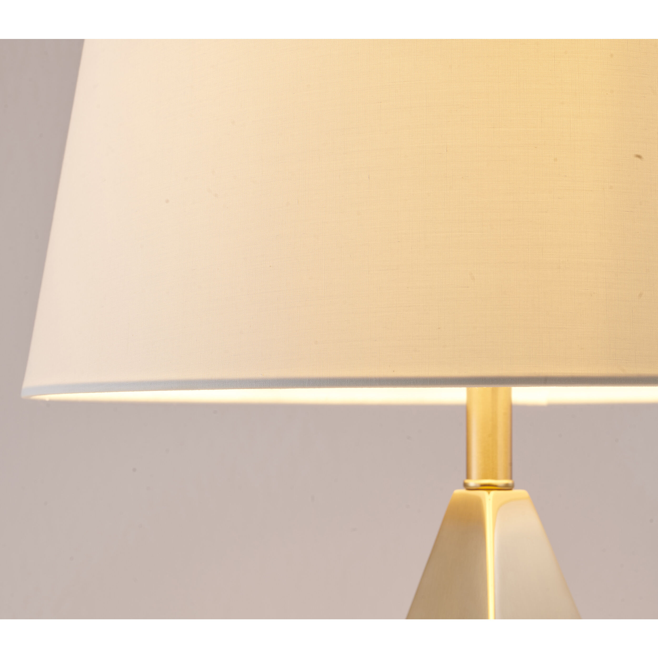 Canada 24.8 inch 60.00 watt Gold Table Lamp Portable Light