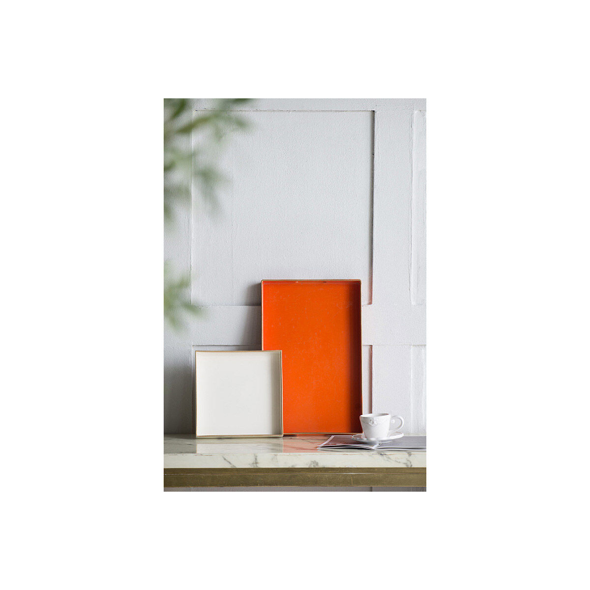 Mimosa White/Gold Tray