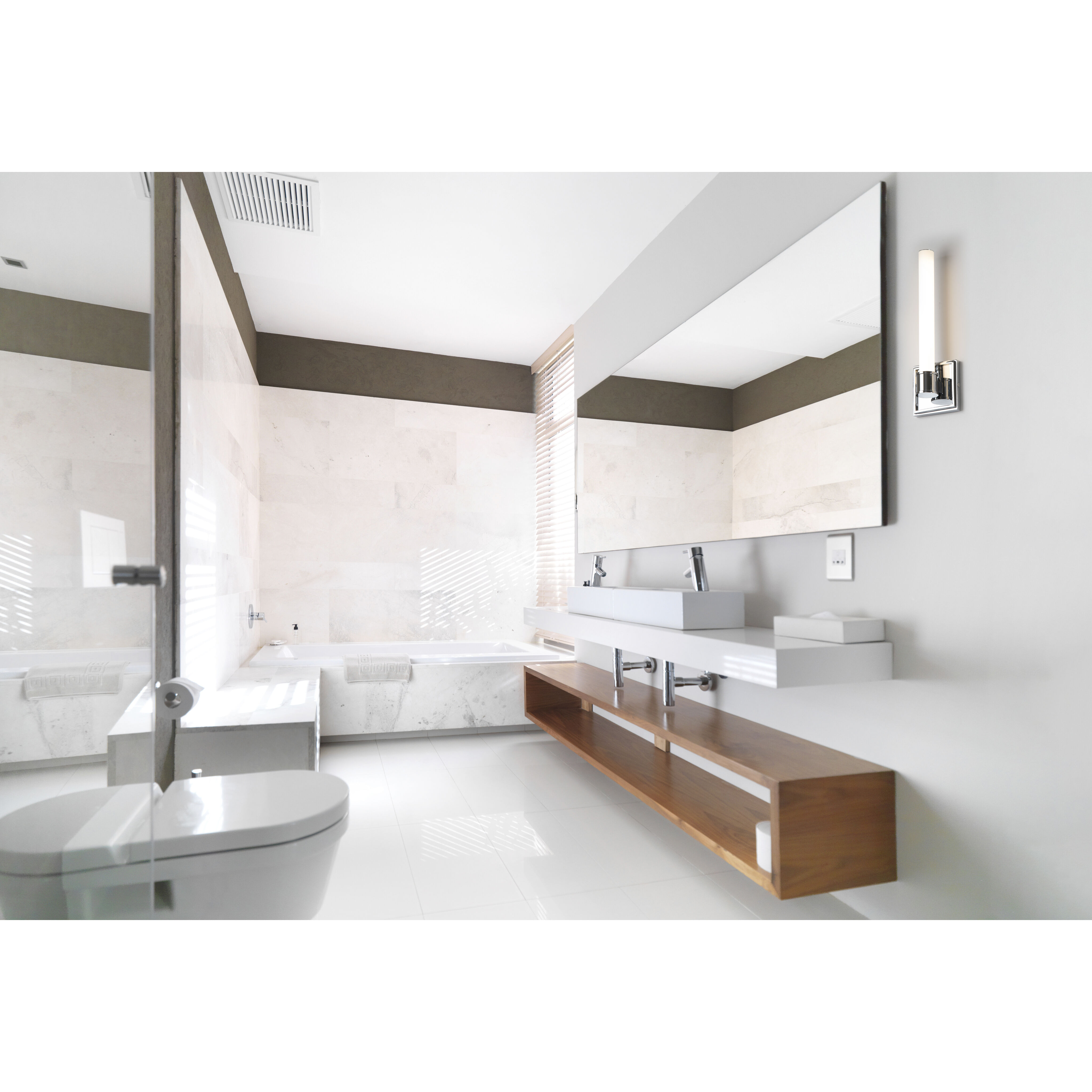 Rona Wall Sconce Wall Light in Chrome