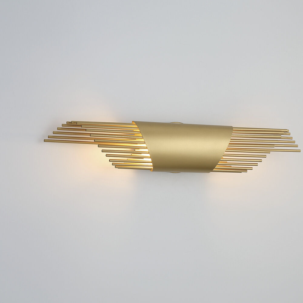 Umura Wall Sconce Wall Light in Gold