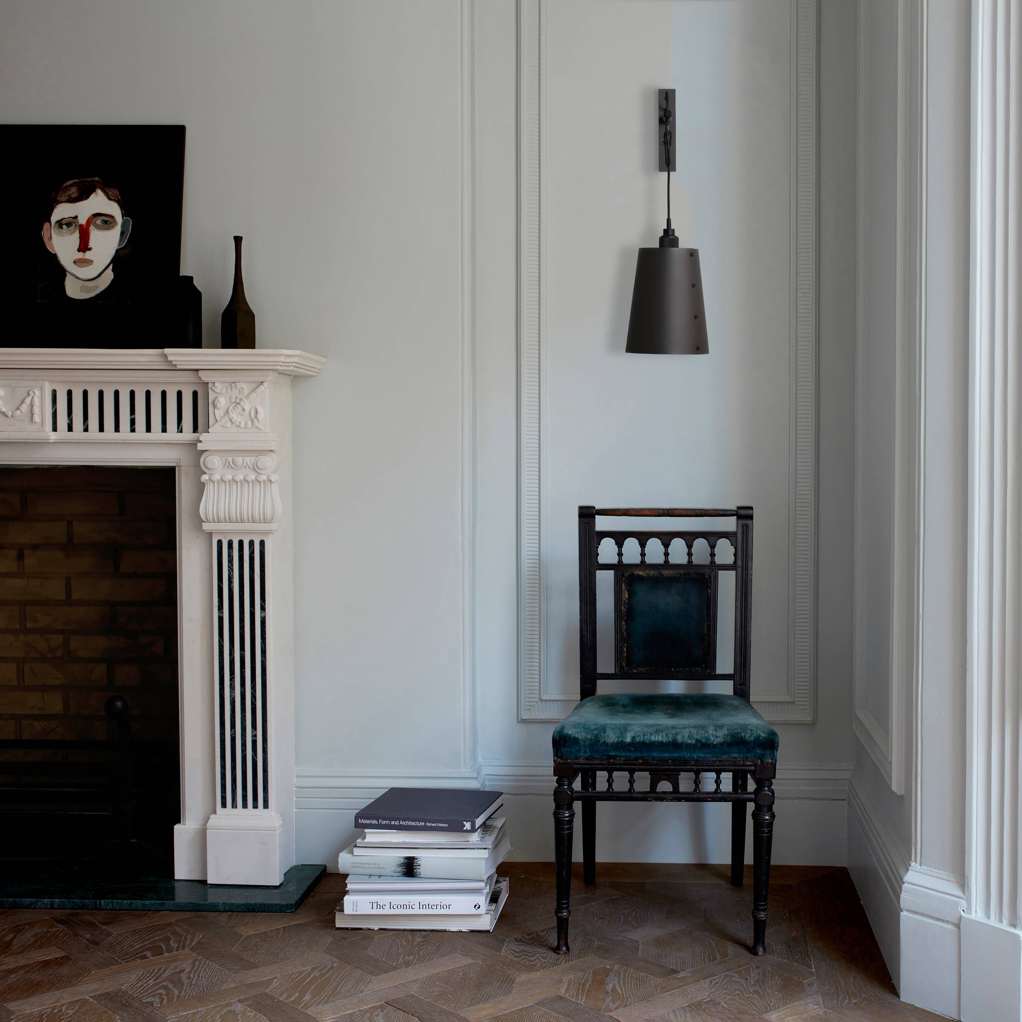 Hooked Wall Light in Graphite / Smoked Bronze