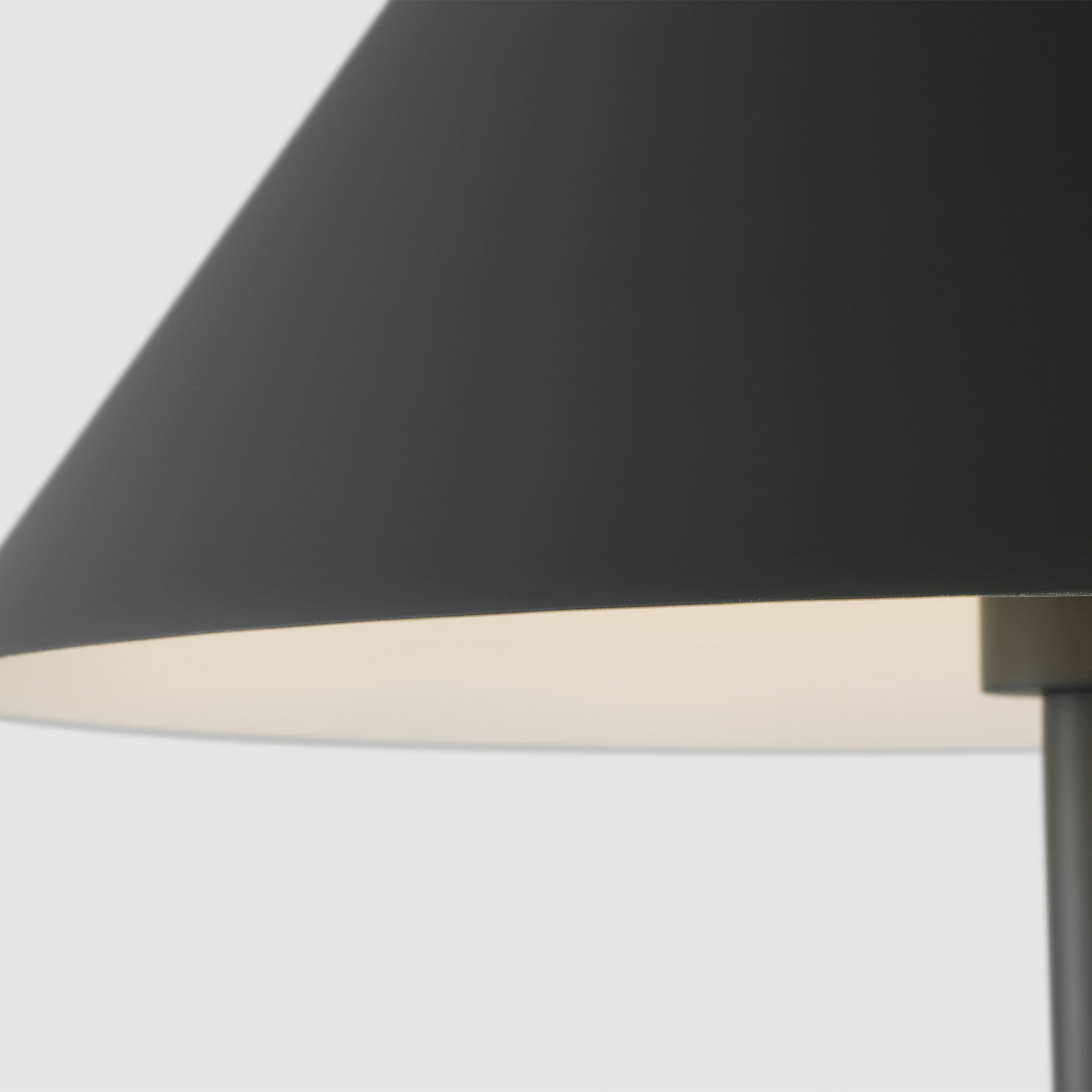 Kelly by Kelly Wearstler Contra 24.63 inch 60 watt Matte Charcoal Black Table Lamp Portable Light