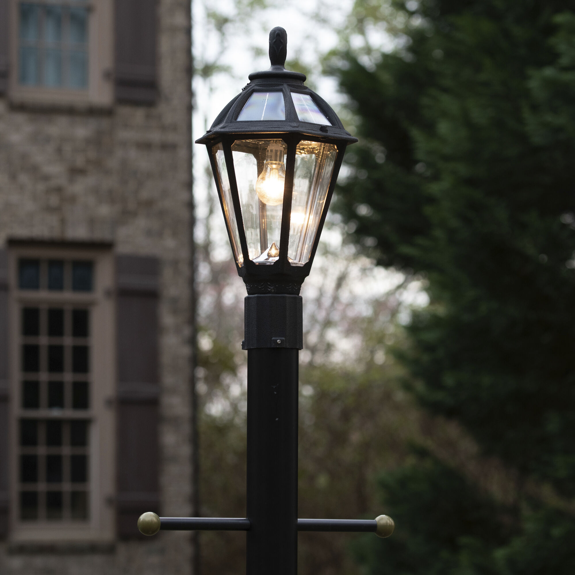 Solar gas lights outlet