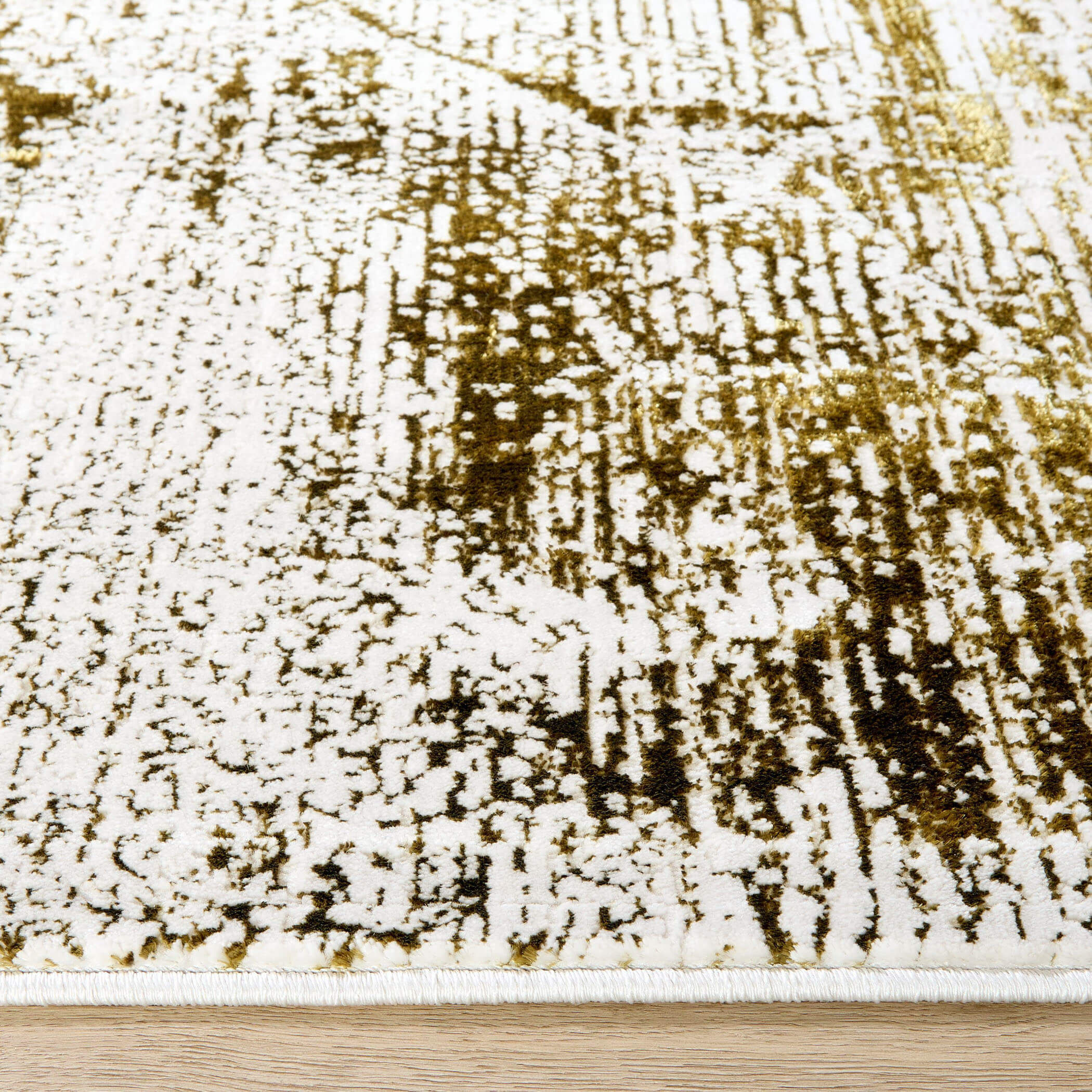 Eclectic Luxe 36 X 24 inch Gold Rug in 2 x 3