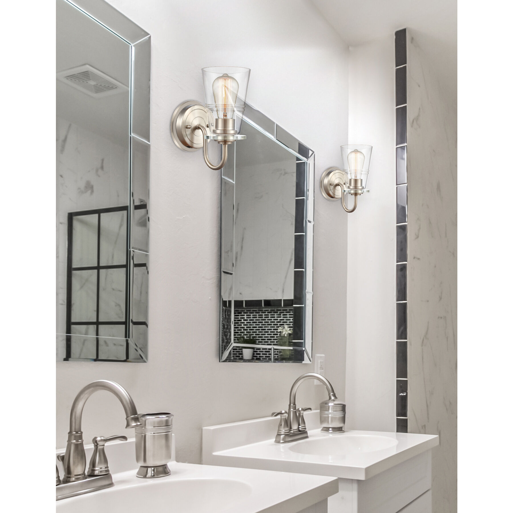 Scarlett 1 Light 5 inch Satin Nickel Bath Vanity Light Wall Light in Clear Glass