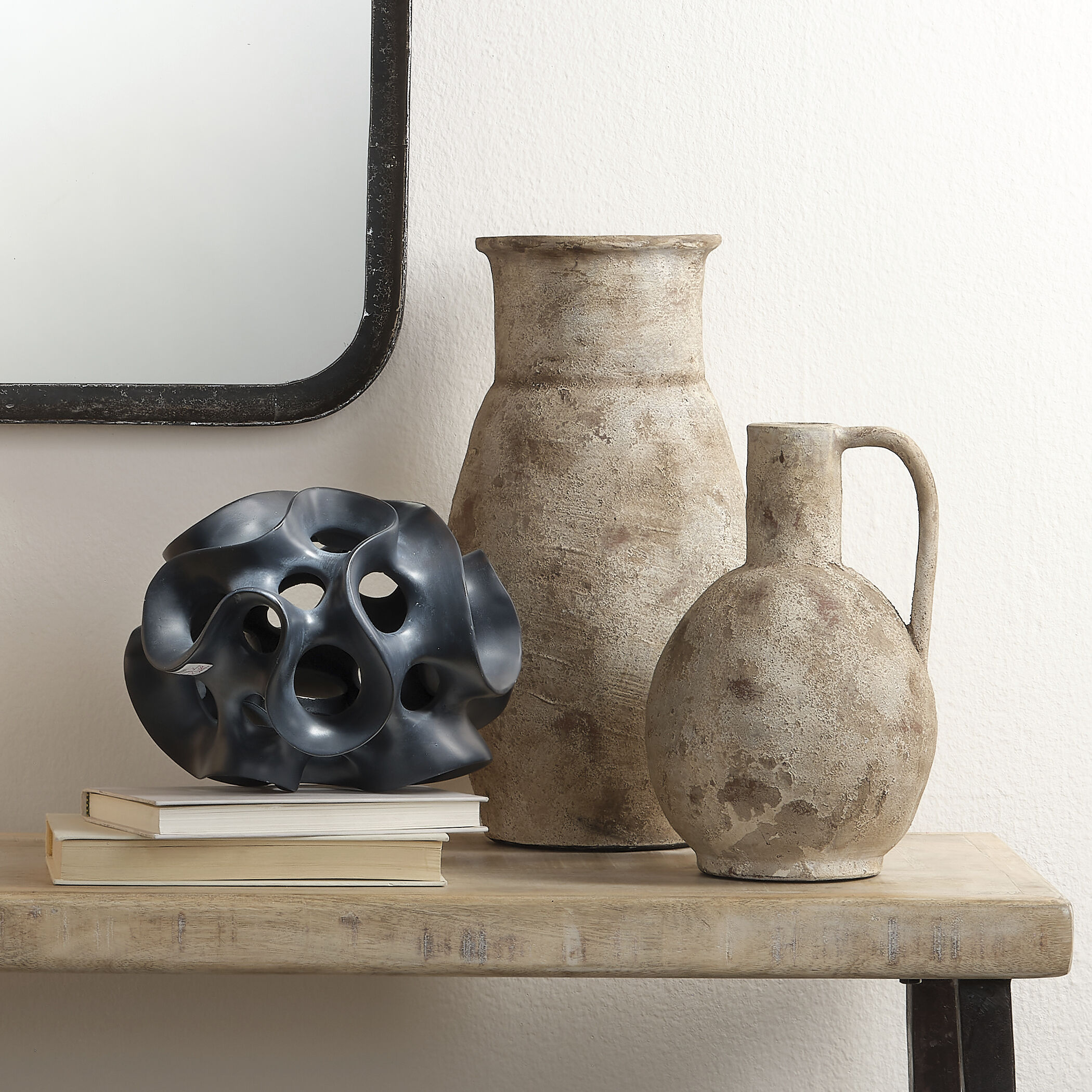 Ribbon Black Decorative Sphere