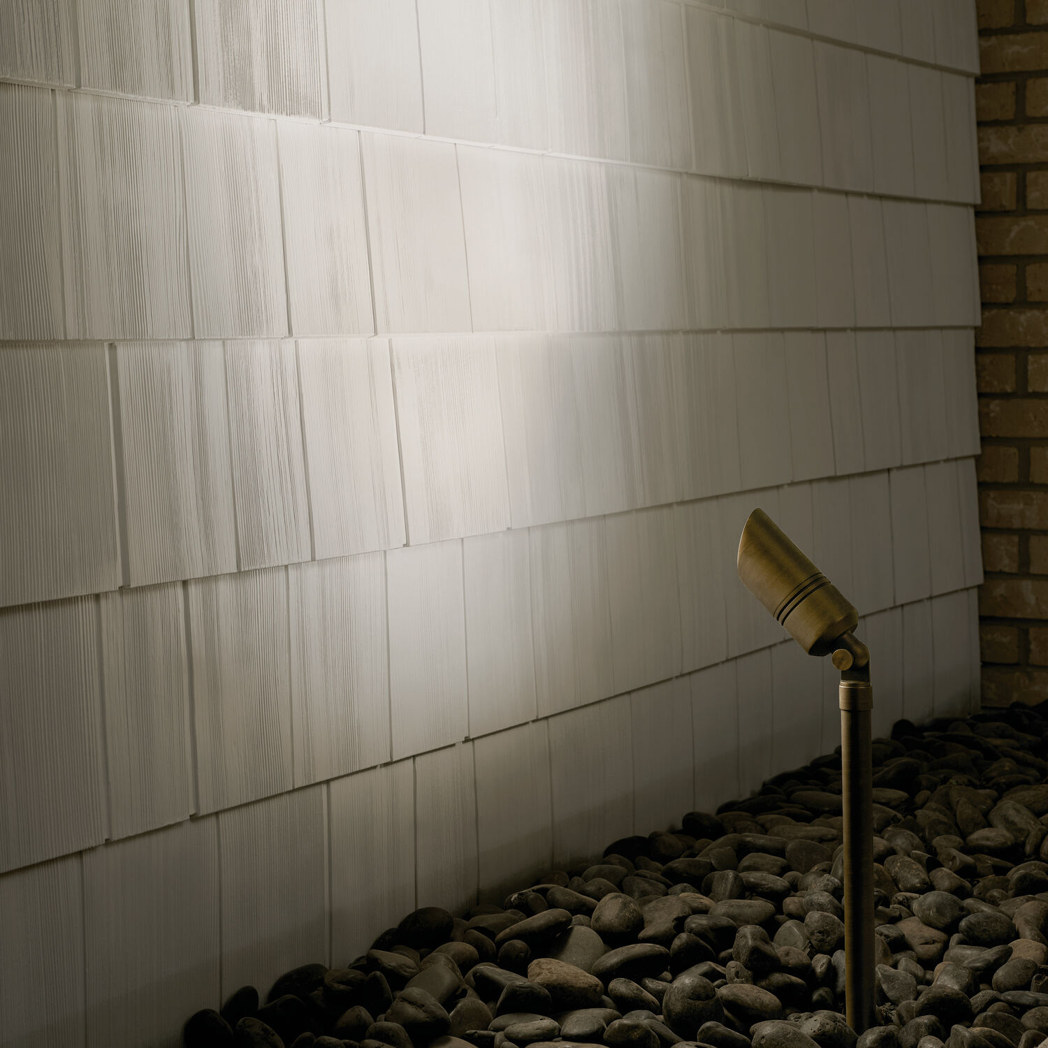 Independence Centennial Brass Landscape 12V Accessory