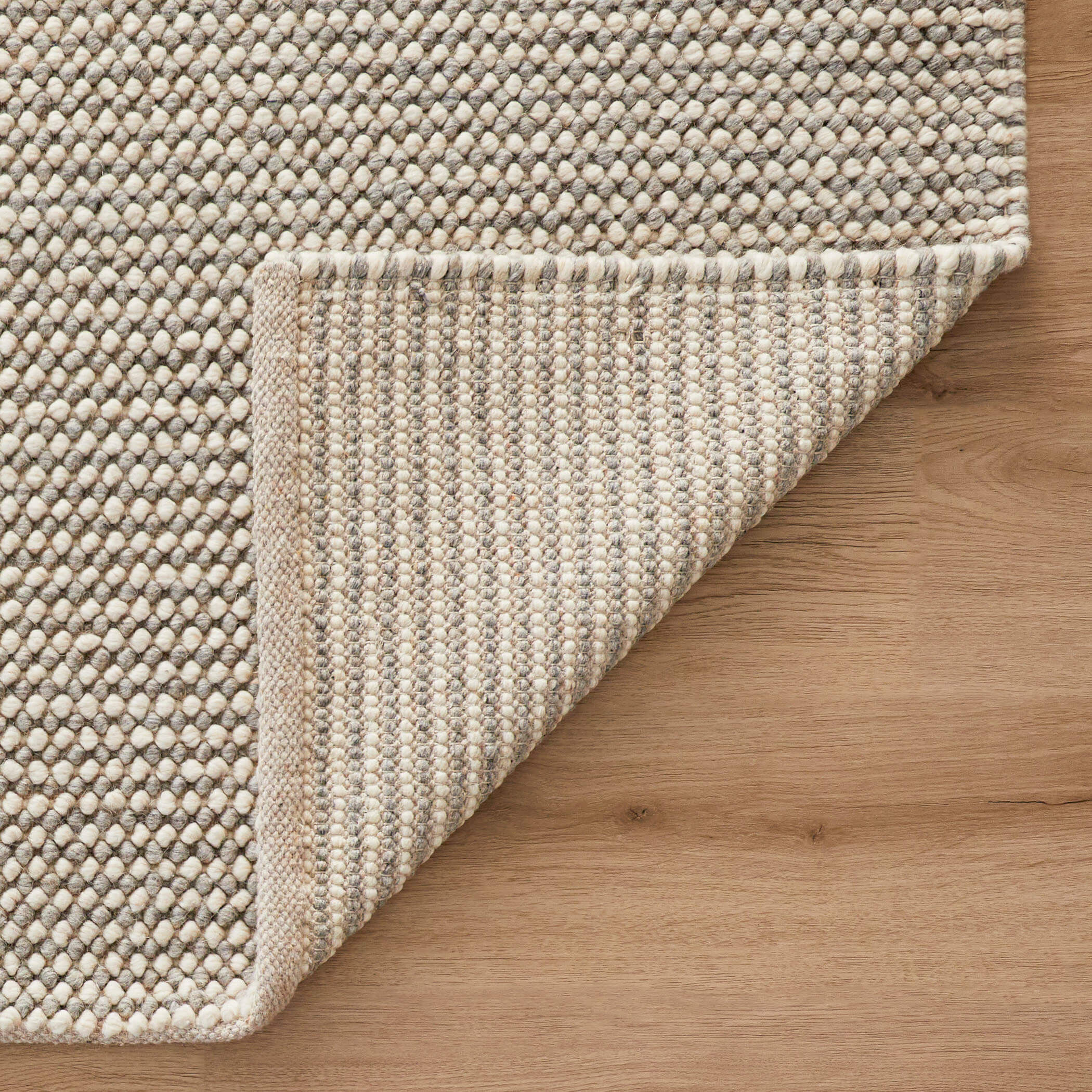 Latur 36 X 24 inch Light Grey Rug in 2 x 3