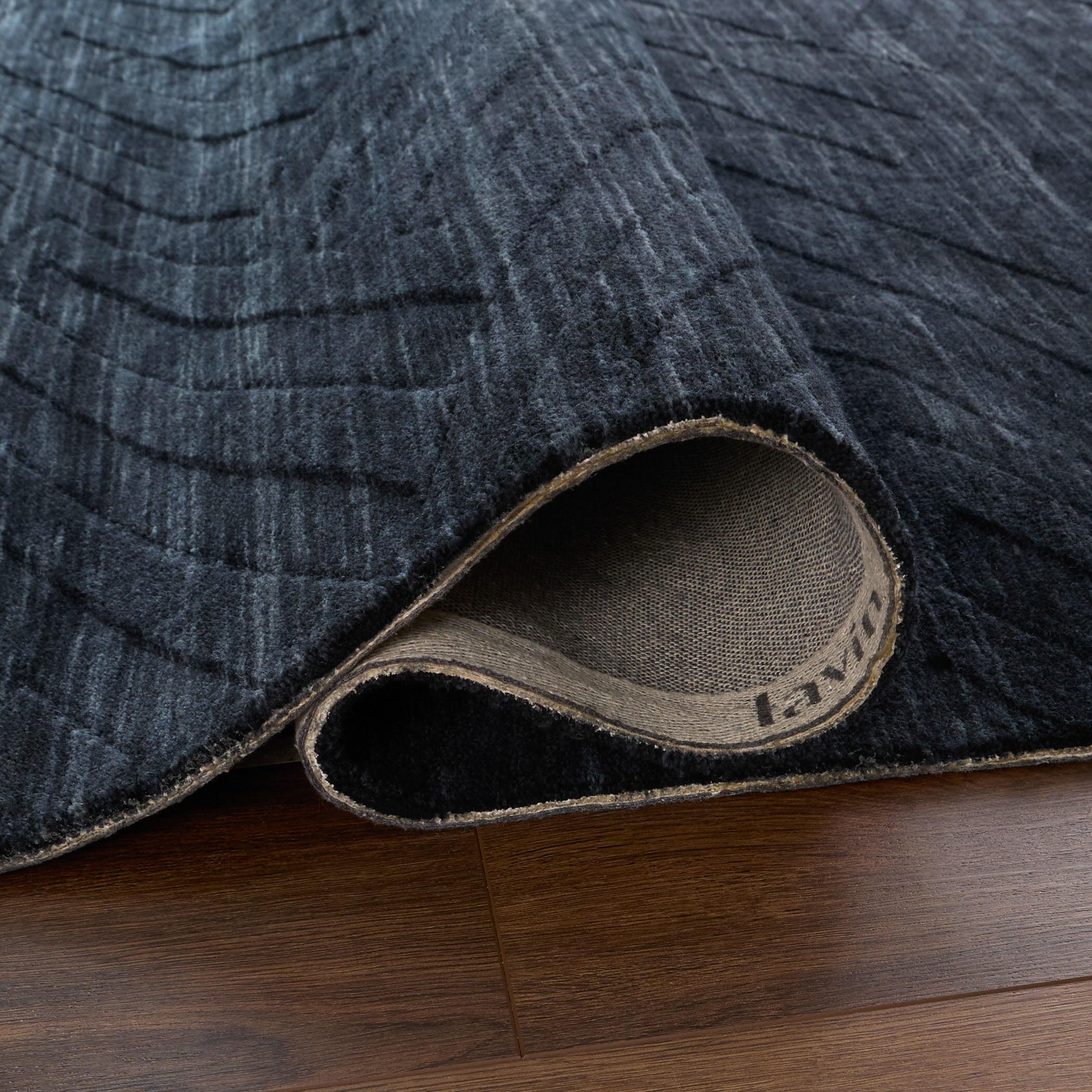 Kirti 36 X 24 inch Dark Grey Rug in 2 x 3