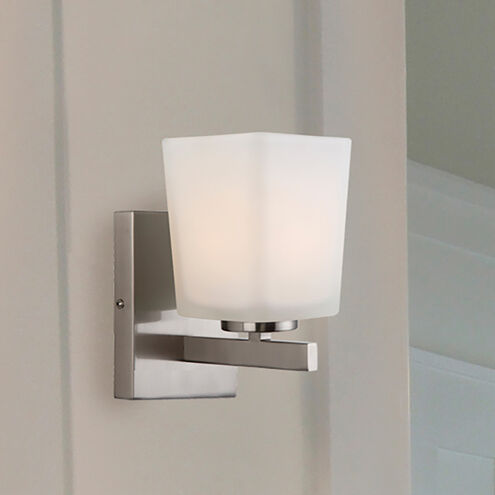 Madison 1 Light 5 inch Brushed Nickel Vanity Light Wall Light