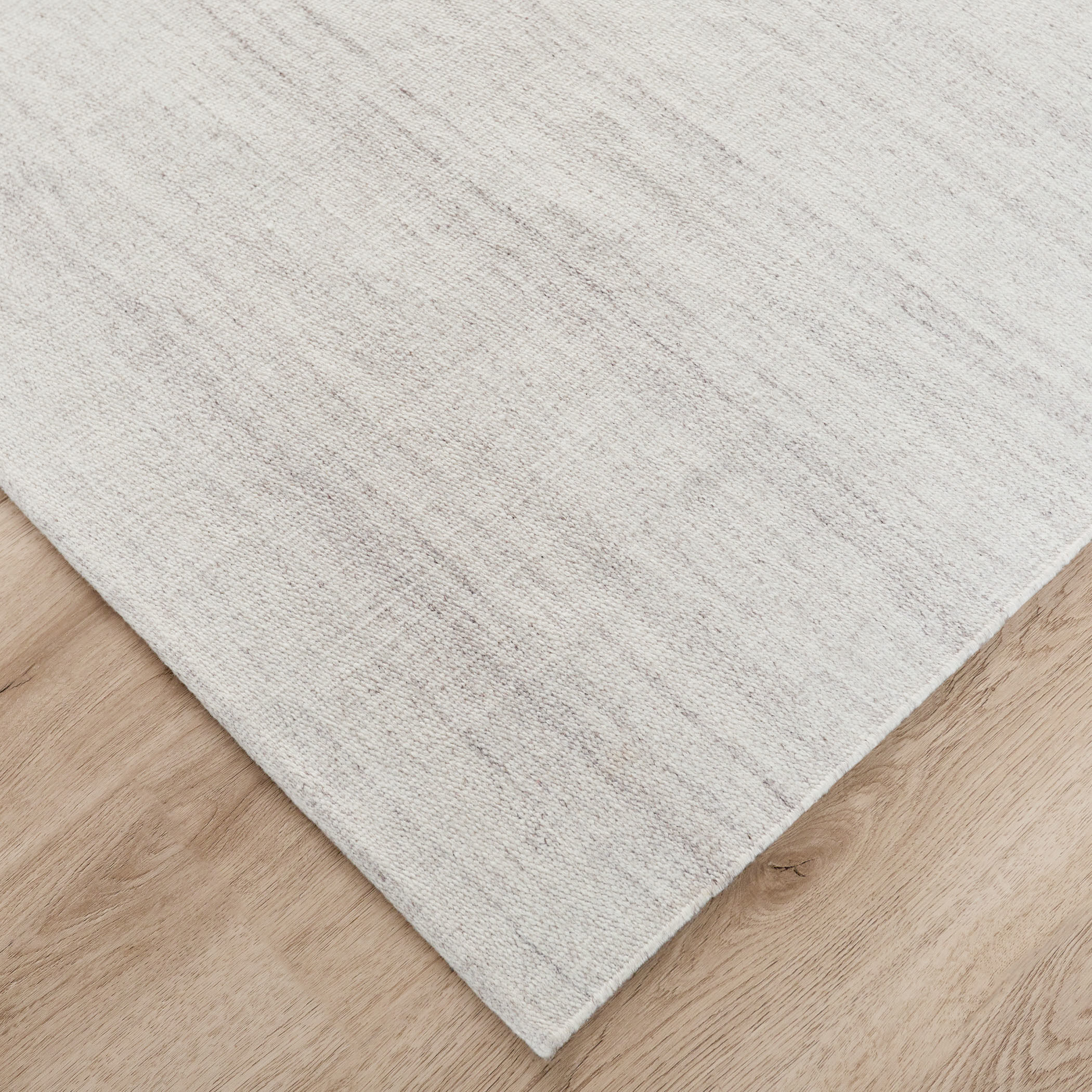 Kiran 36 X 24 inch Silver Rug in 2 x 3