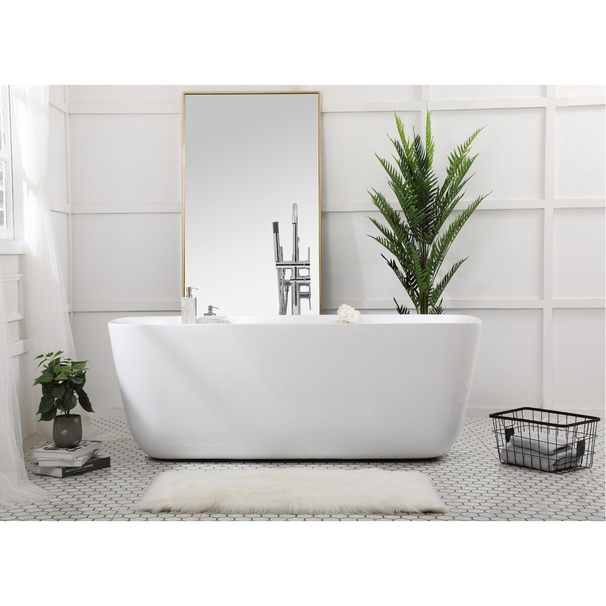 Calum Glossy White and Chrome Bathtub