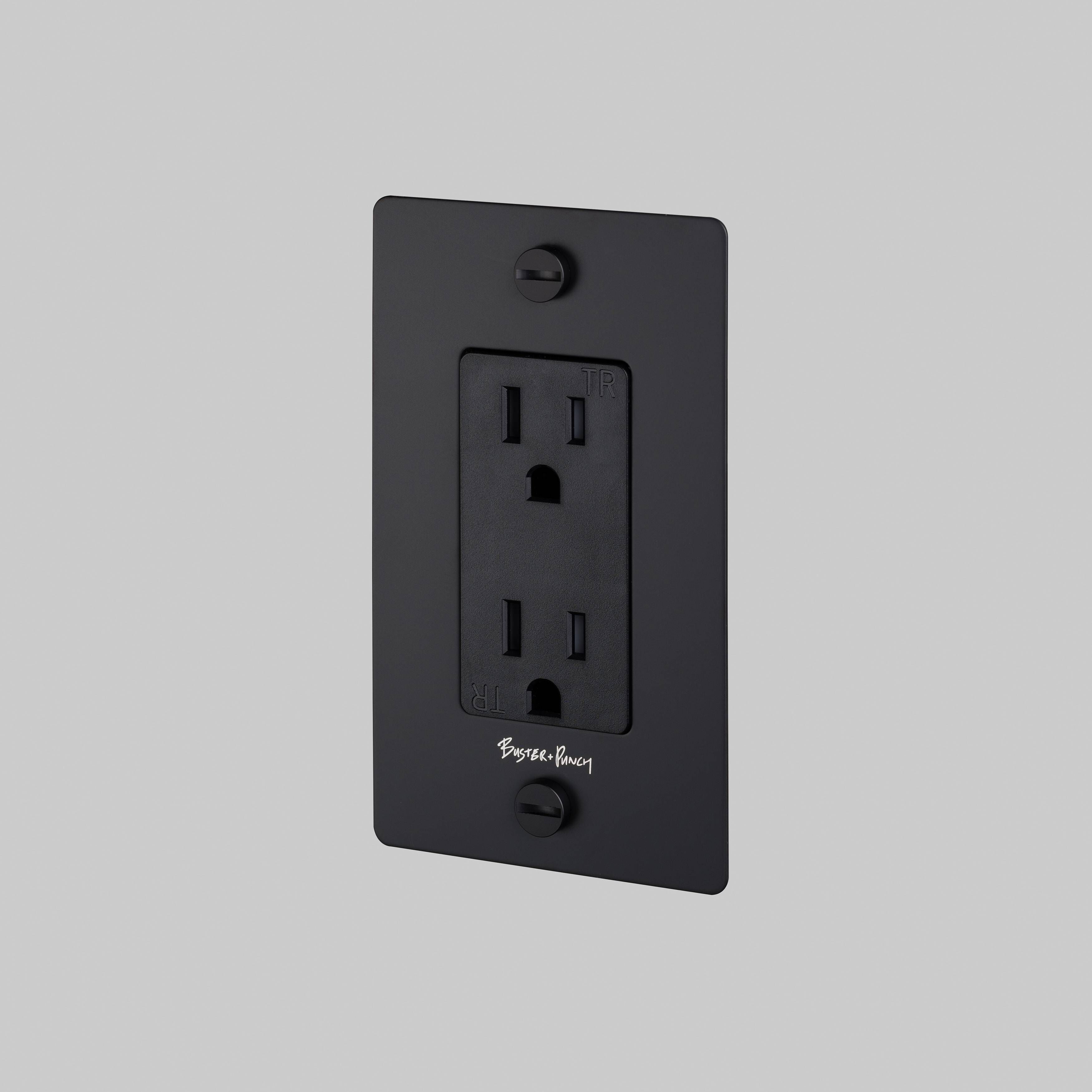 1G Duplex 125 Black Outlet