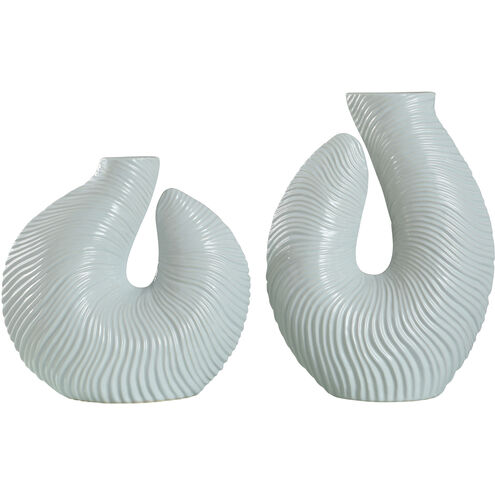 Jonas Vase