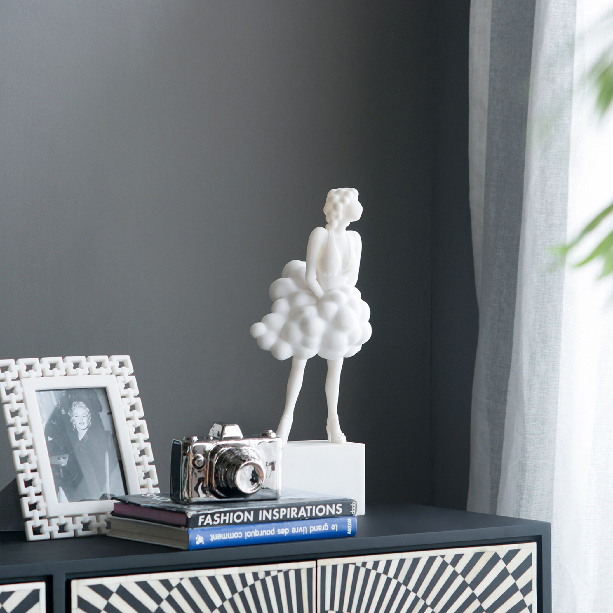 Anita White Table Décor